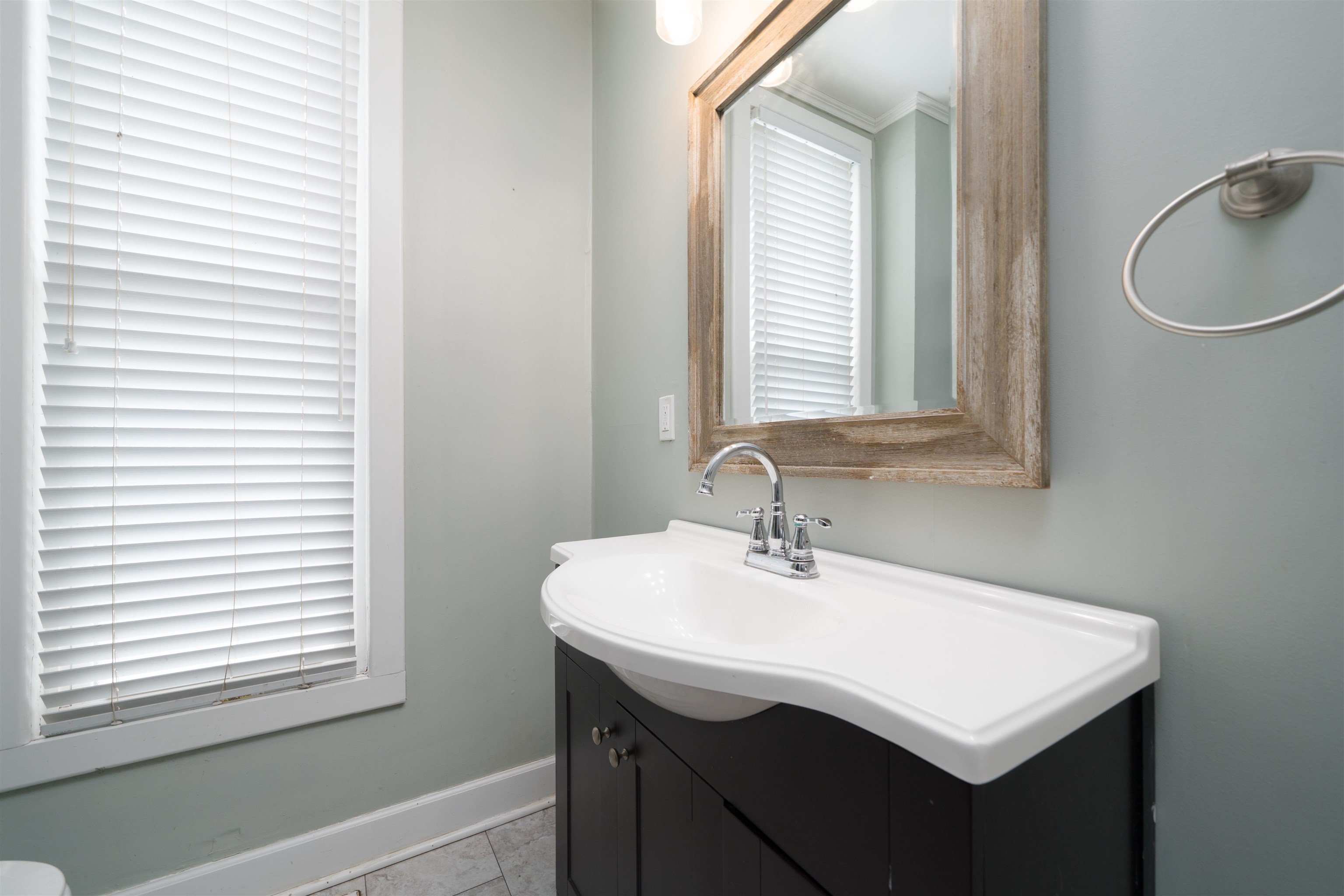 420 Clay Street, Owensboro, Kentucky 42303, 3 Bedrooms Bedrooms, ,1 BathroomBathrooms,Single Family Residence,For Sale,Clay Street,94059