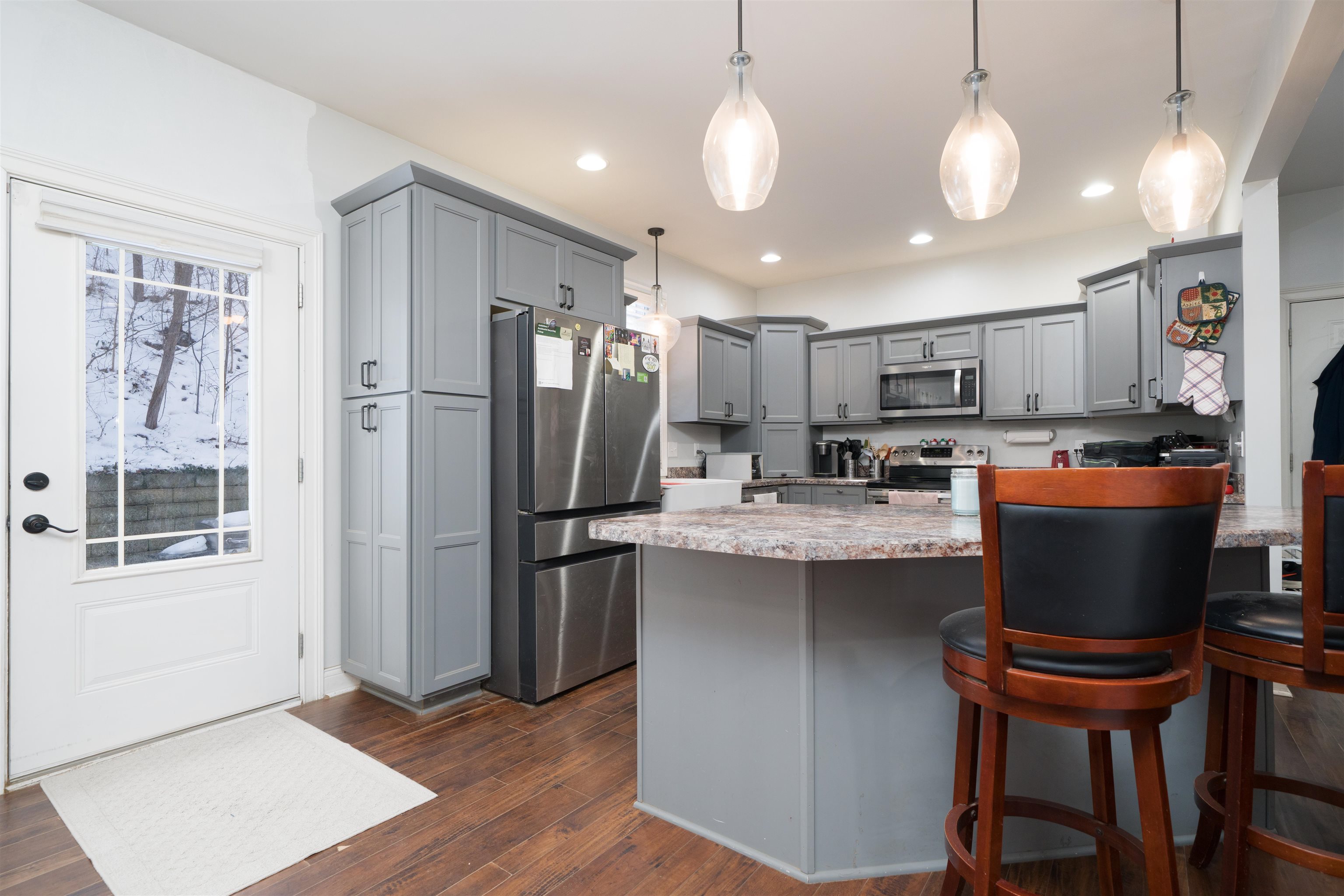 2672 Stonegate Dr, Henderson, Kentucky 42420, 5 Bedrooms Bedrooms, ,2 BathroomsBathrooms,Single Family Residence,For Sale,Stonegate Dr,94061