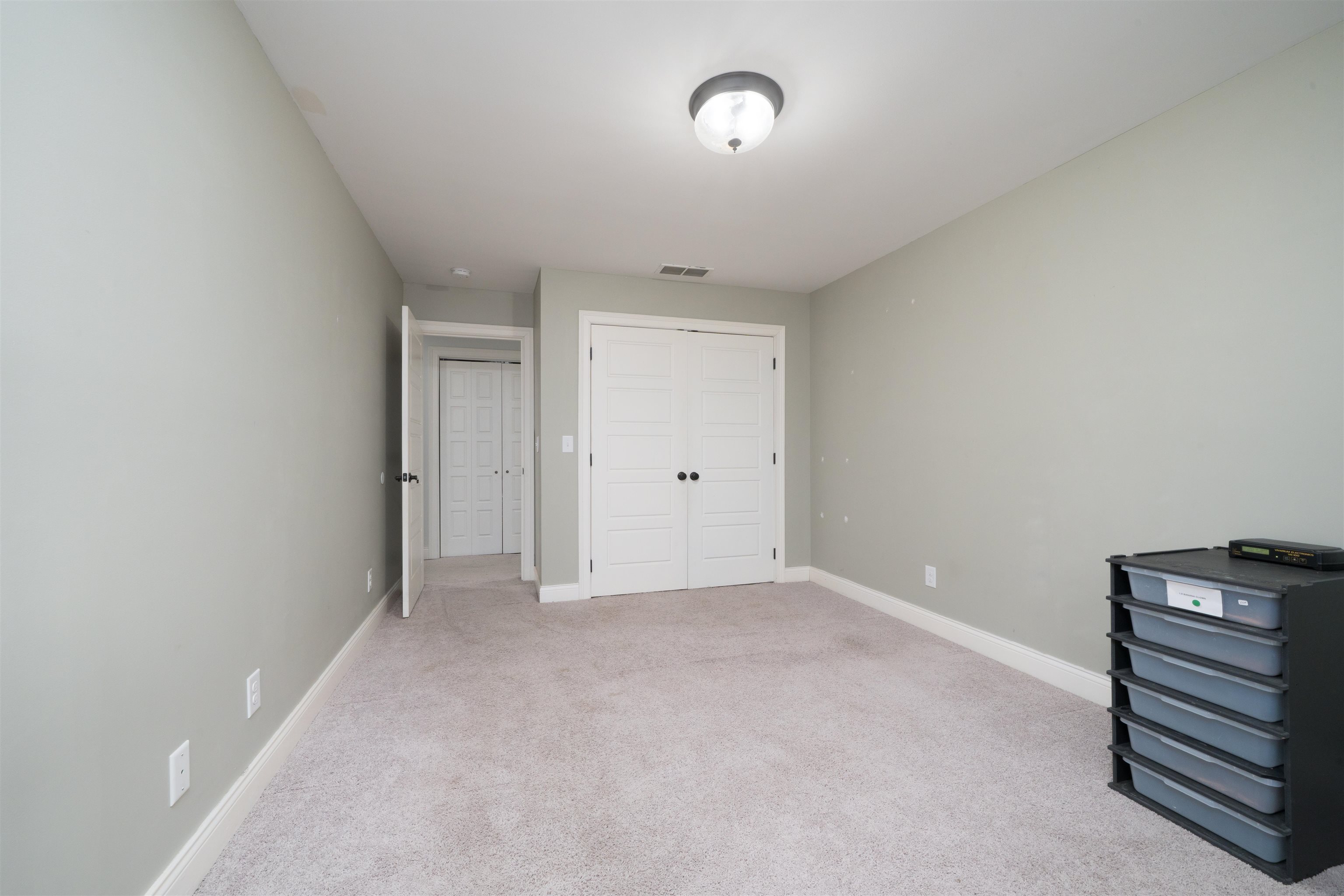 2672 Stonegate Dr, Henderson, Kentucky 42420, 5 Bedrooms Bedrooms, ,2 BathroomsBathrooms,Single Family Residence,For Sale,Stonegate Dr,94061