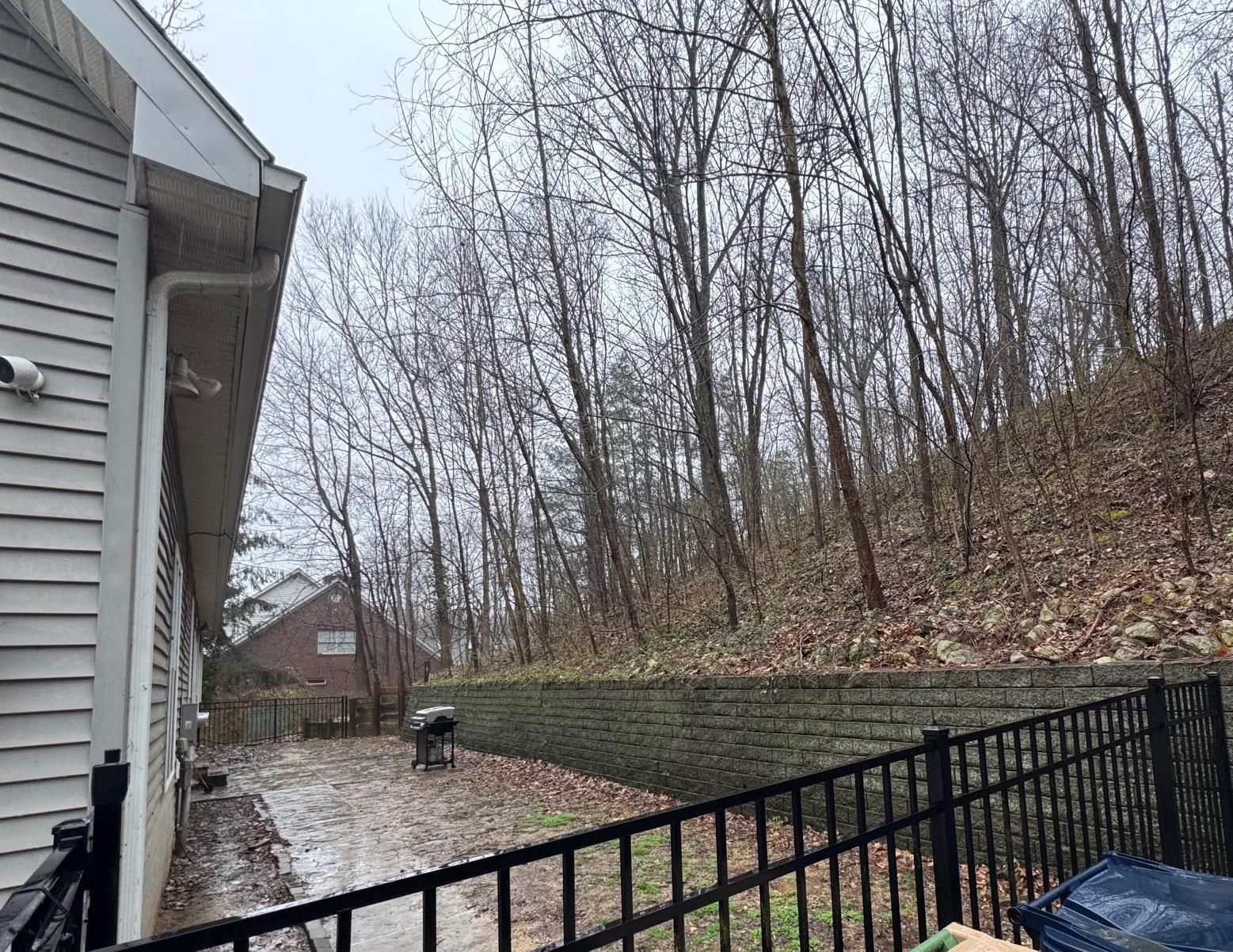 2672 Stonegate Dr, Henderson, Kentucky 42420, 5 Bedrooms Bedrooms, ,2 BathroomsBathrooms,Single Family Residence,For Sale,Stonegate Dr,94061