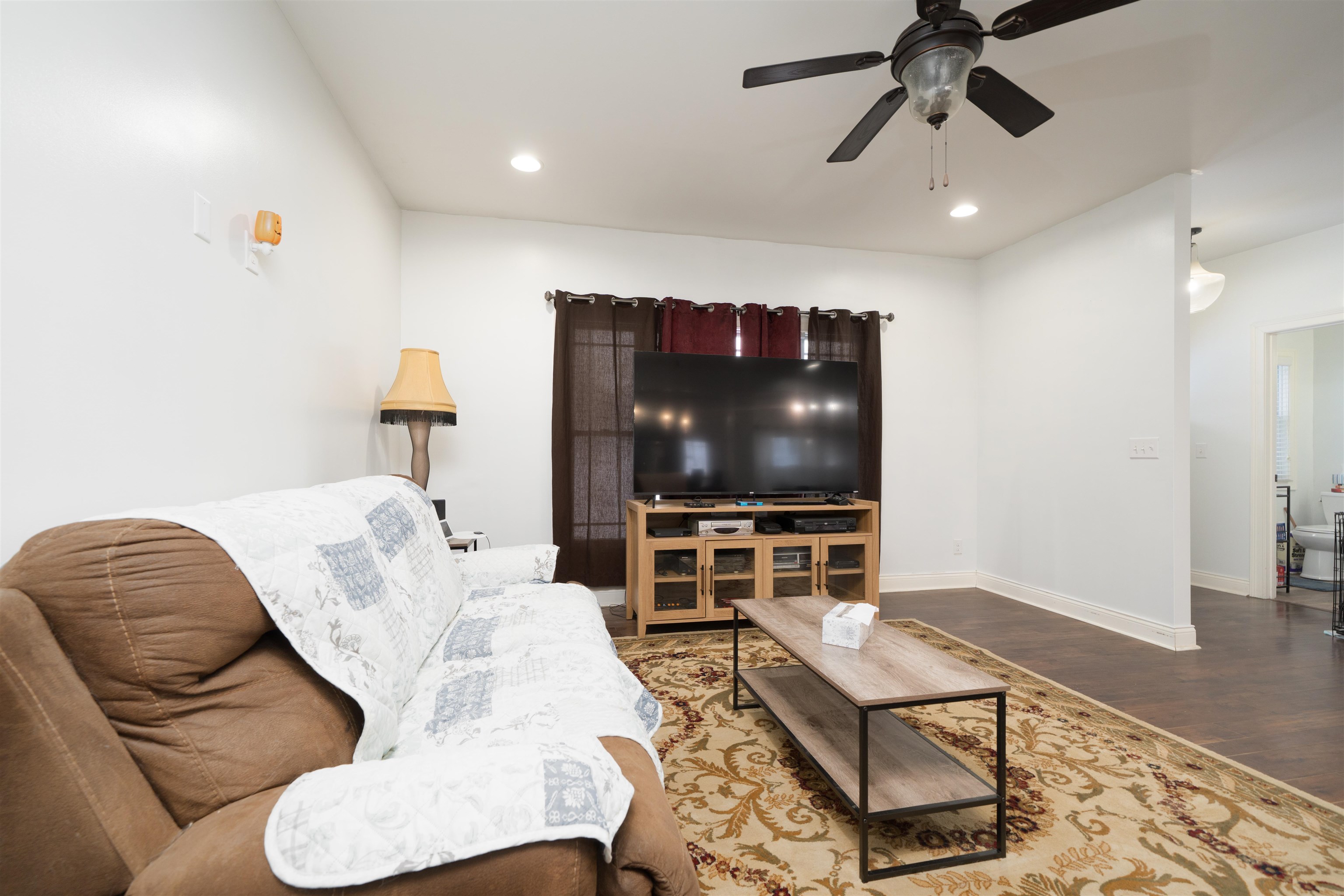 2672 Stonegate Dr, Henderson, Kentucky 42420, 5 Bedrooms Bedrooms, ,2 BathroomsBathrooms,Single Family Residence,For Sale,Stonegate Dr,94061