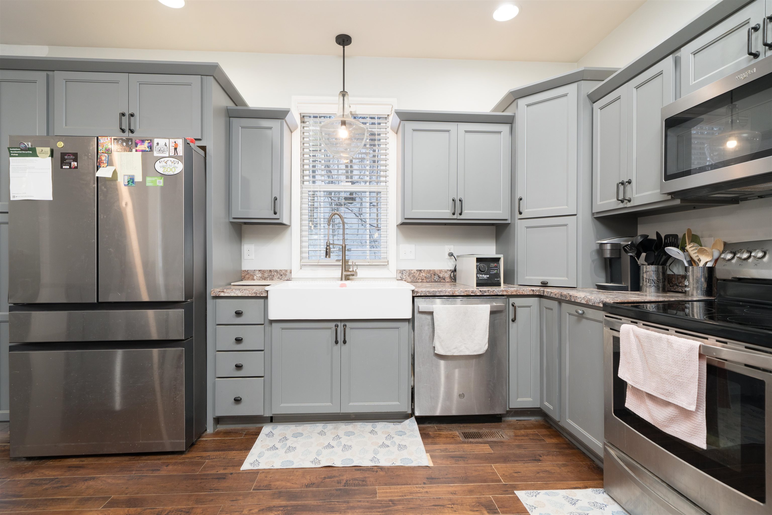 2672 Stonegate Dr, Henderson, Kentucky 42420, 5 Bedrooms Bedrooms, ,2 BathroomsBathrooms,Single Family Residence,For Sale,Stonegate Dr,94061