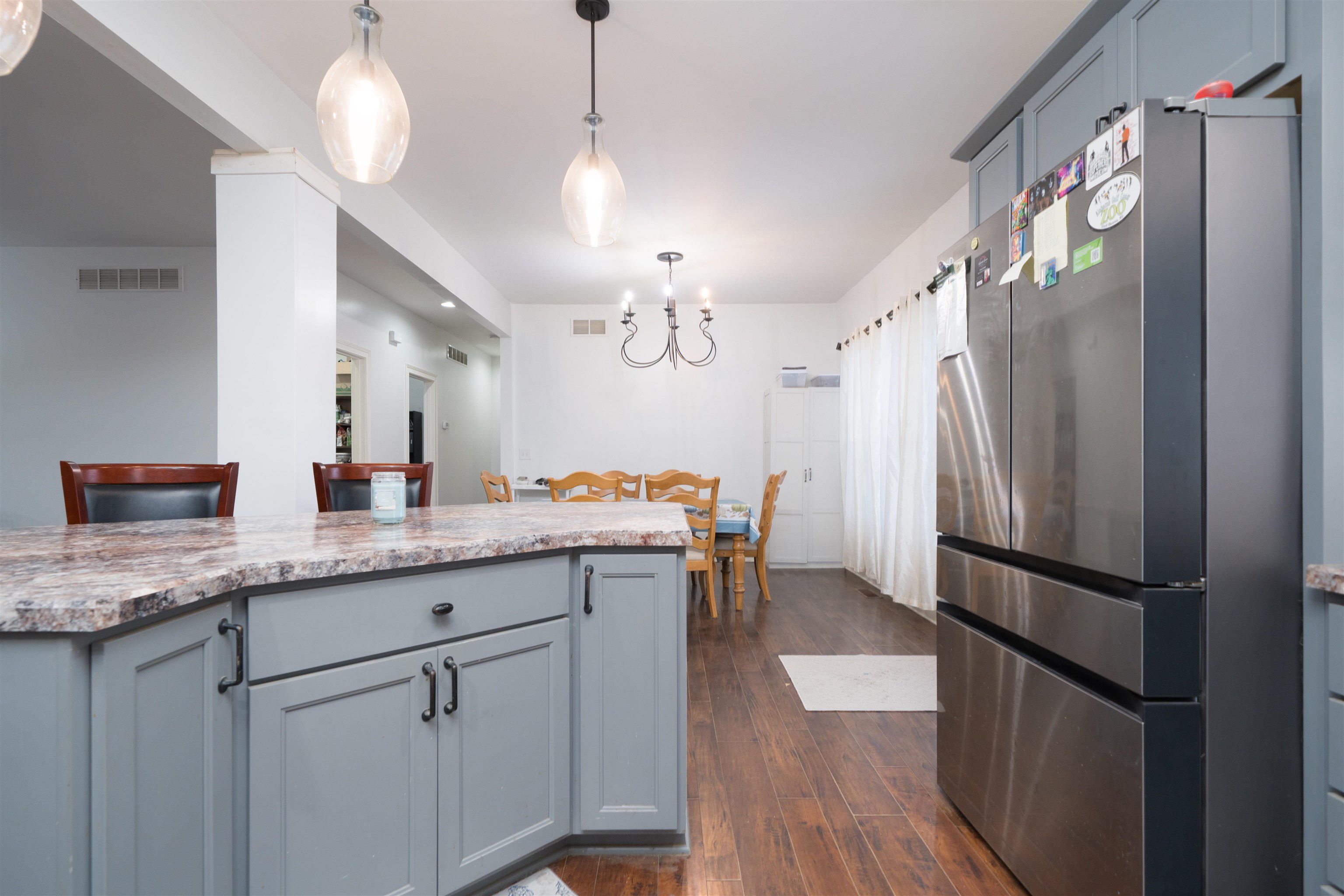 2672 Stonegate Dr, Henderson, Kentucky 42420, 5 Bedrooms Bedrooms, ,2 BathroomsBathrooms,Single Family Residence,For Sale,Stonegate Dr,94061