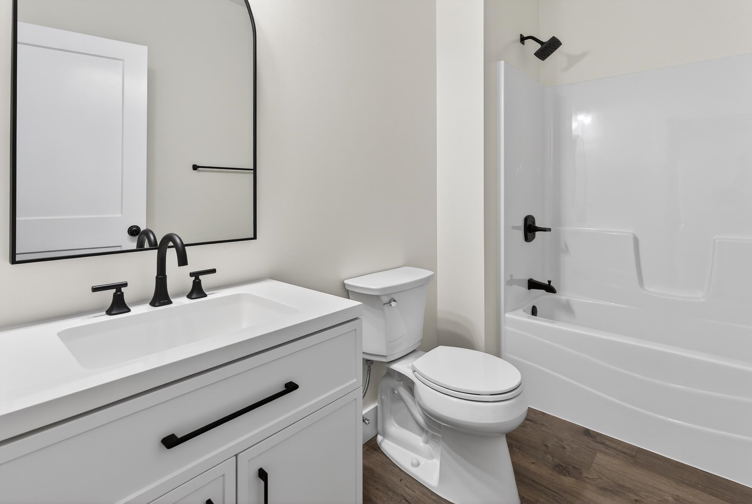 6021 Glencrest Court, NEWBURGH, Indiana 47630, 4 Bedrooms Bedrooms, ,3 BathroomsBathrooms,Single Family Residence,For Sale,Glencrest Court,94063