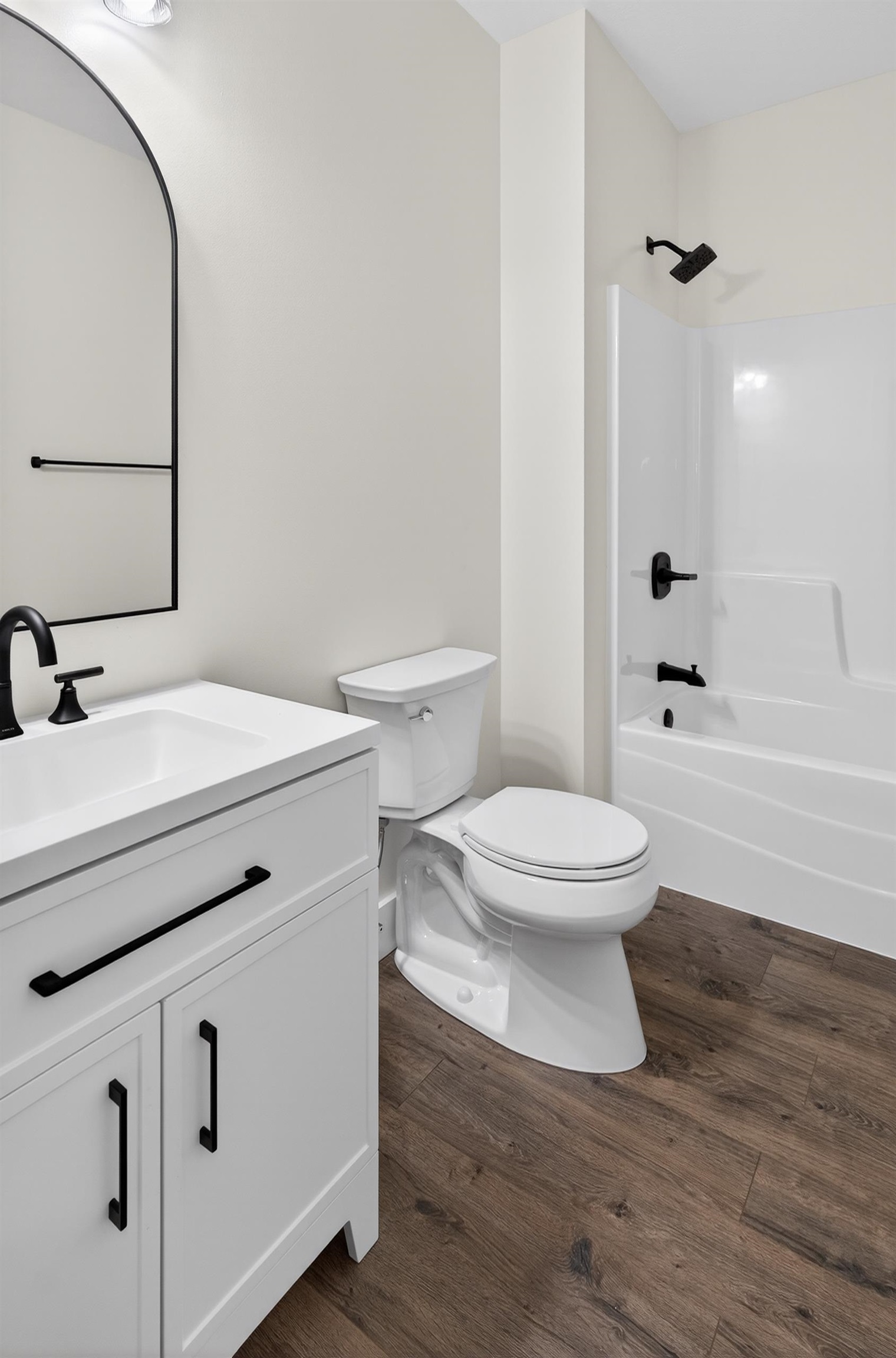 6021 Glencrest Court, NEWBURGH, Indiana 47630, 4 Bedrooms Bedrooms, ,3 BathroomsBathrooms,Single Family Residence,For Sale,Glencrest Court,94063