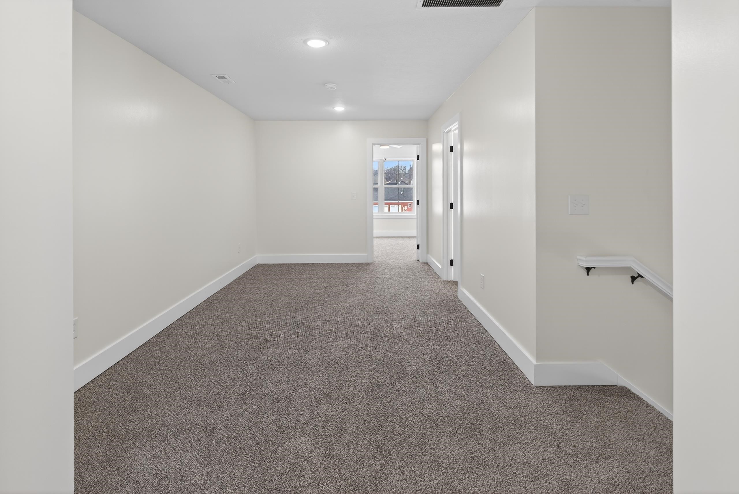 6021 Glencrest Court, NEWBURGH, Indiana 47630, 4 Bedrooms Bedrooms, ,3 BathroomsBathrooms,Single Family Residence,For Sale,Glencrest Court,94063