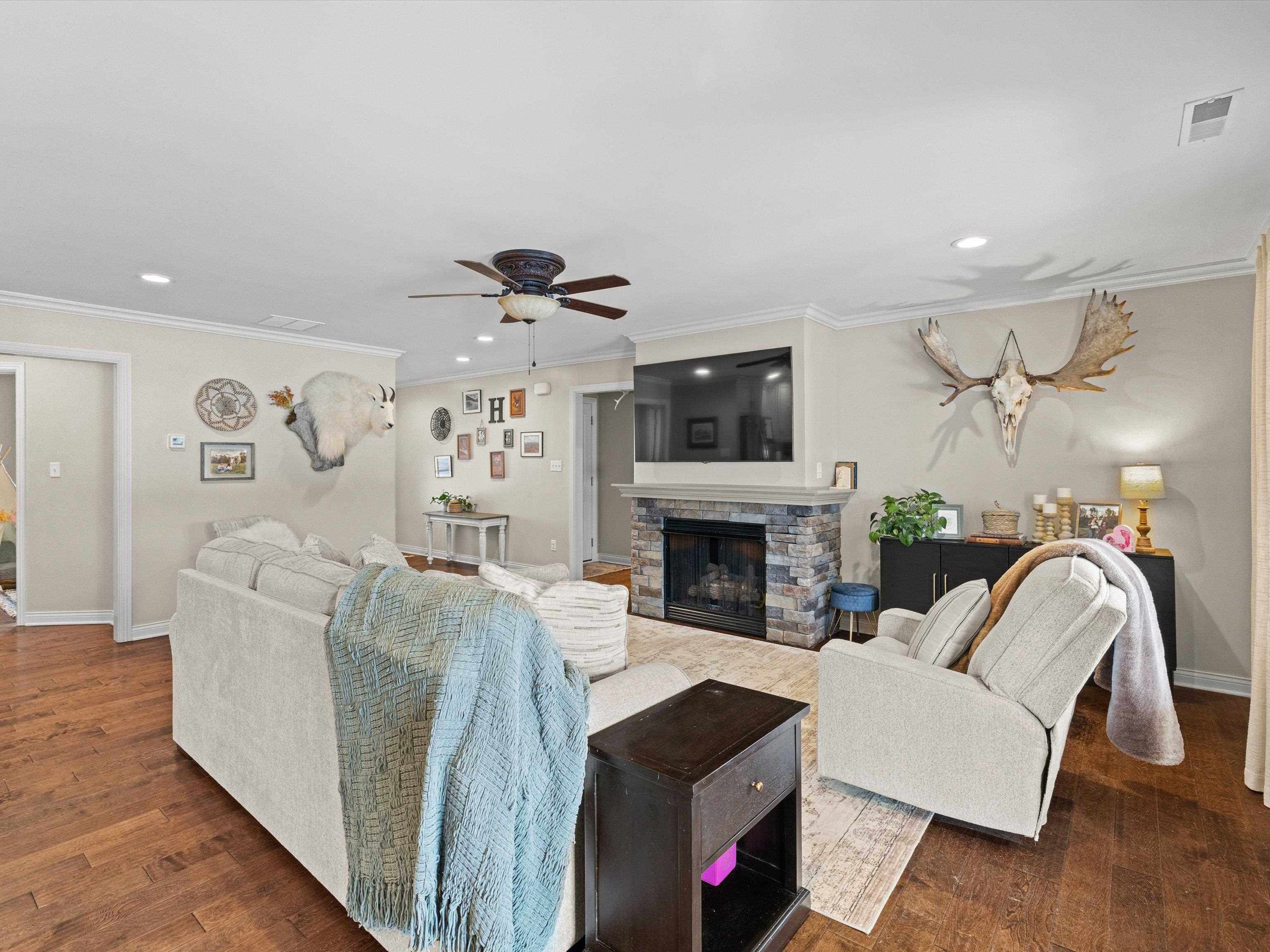 390 Cardinal Dr, Lewisport, Kentucky 42351, 3 Bedrooms Bedrooms, ,2 BathroomsBathrooms,Single Family Residence,For Sale,Cardinal Dr,94065