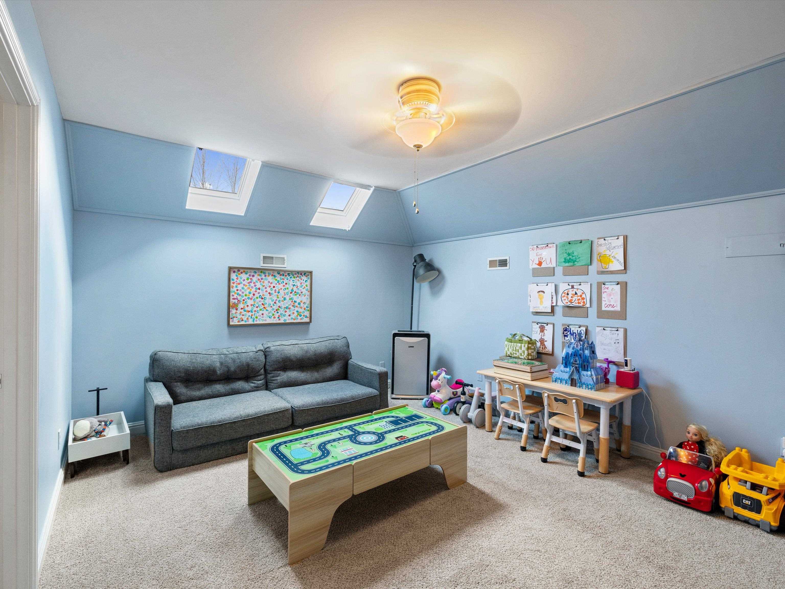 2927 Waterside Way, Owensboro, Kentucky 42303, 4 Bedrooms Bedrooms, ,2 BathroomsBathrooms,Single Family Residence,For Sale,Waterside Way,94066