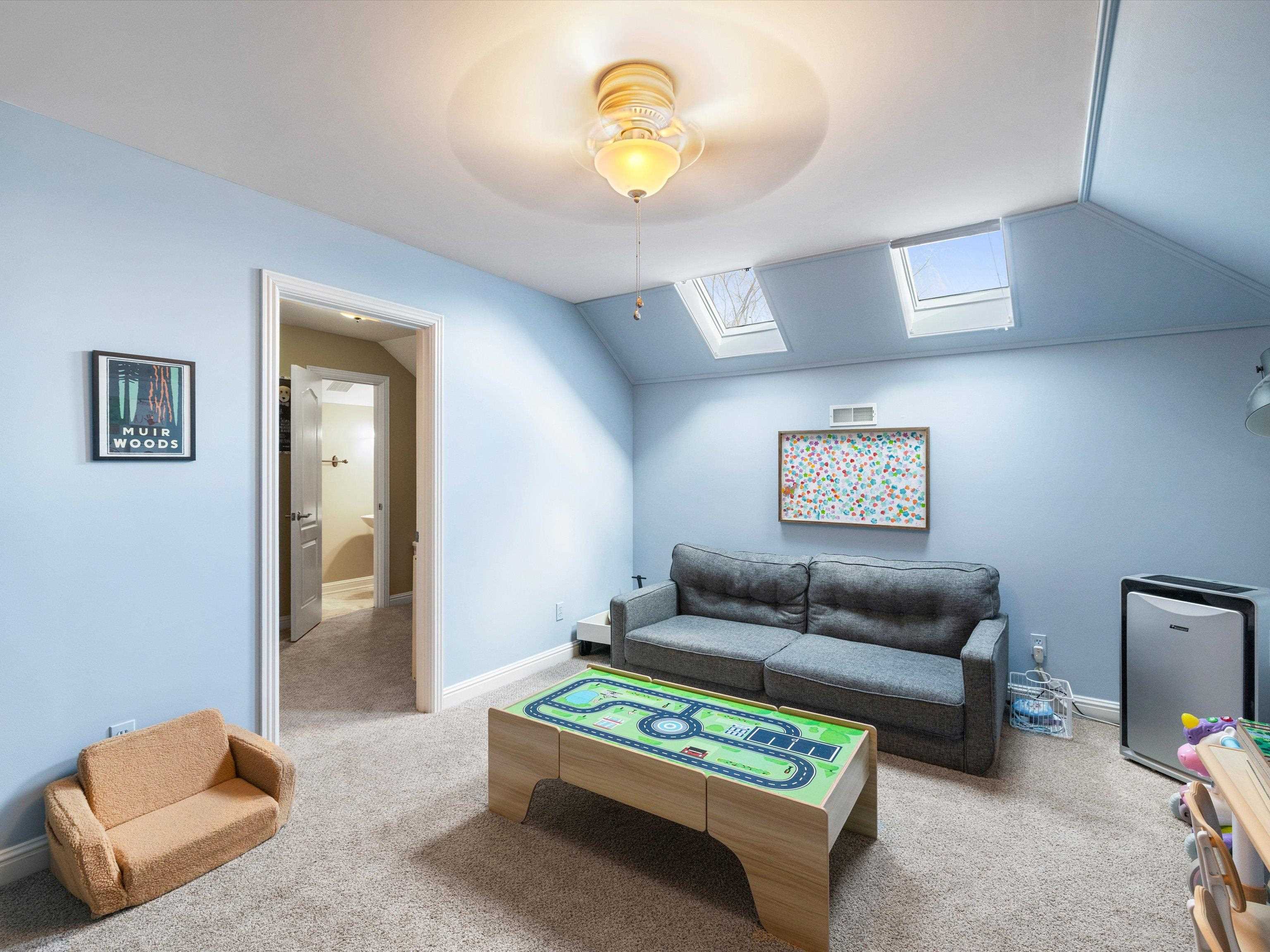 2927 Waterside Way, Owensboro, Kentucky 42303, 4 Bedrooms Bedrooms, ,2 BathroomsBathrooms,Single Family Residence,For Sale,Waterside Way,94066