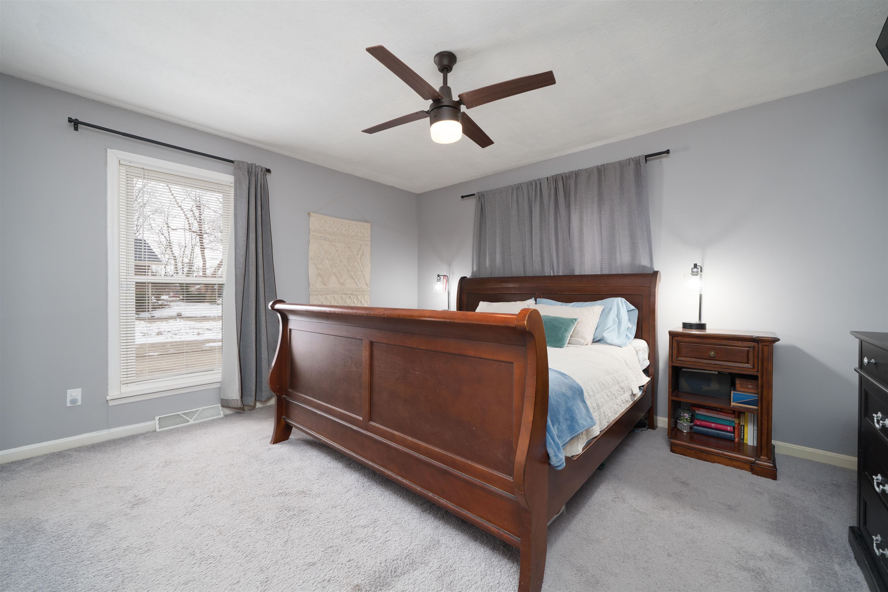 4005 Kensington Pl, Owensboro, Kentucky 42301, 3 Bedrooms Bedrooms, ,2 BathroomsBathrooms,Single Family Residence,For Sale,Kensington Pl,94067