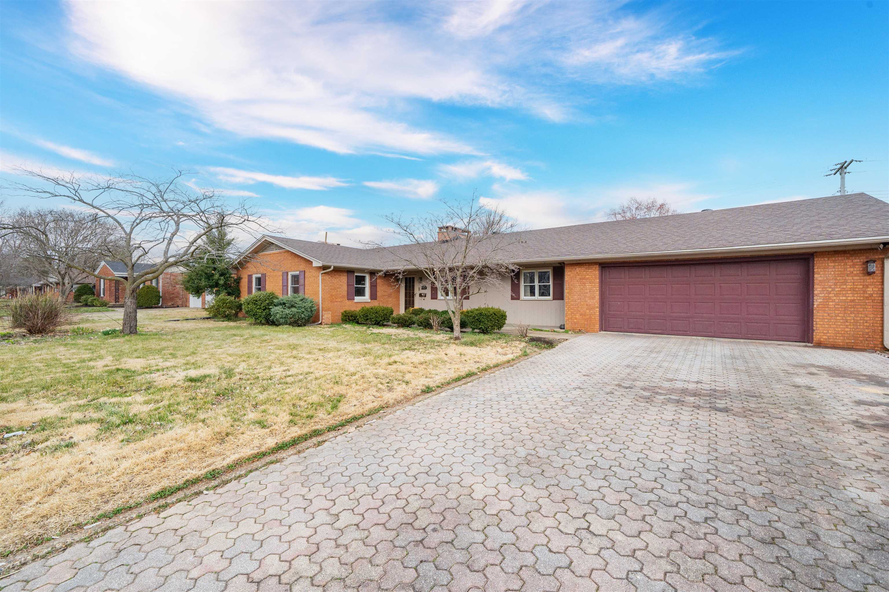 2429 Spencer Dr., Owensboro, Kentucky 42301-0000, 3 Bedrooms Bedrooms, ,2 BathroomsBathrooms,Single Family Residence,For Sale,Spencer Dr.,94070