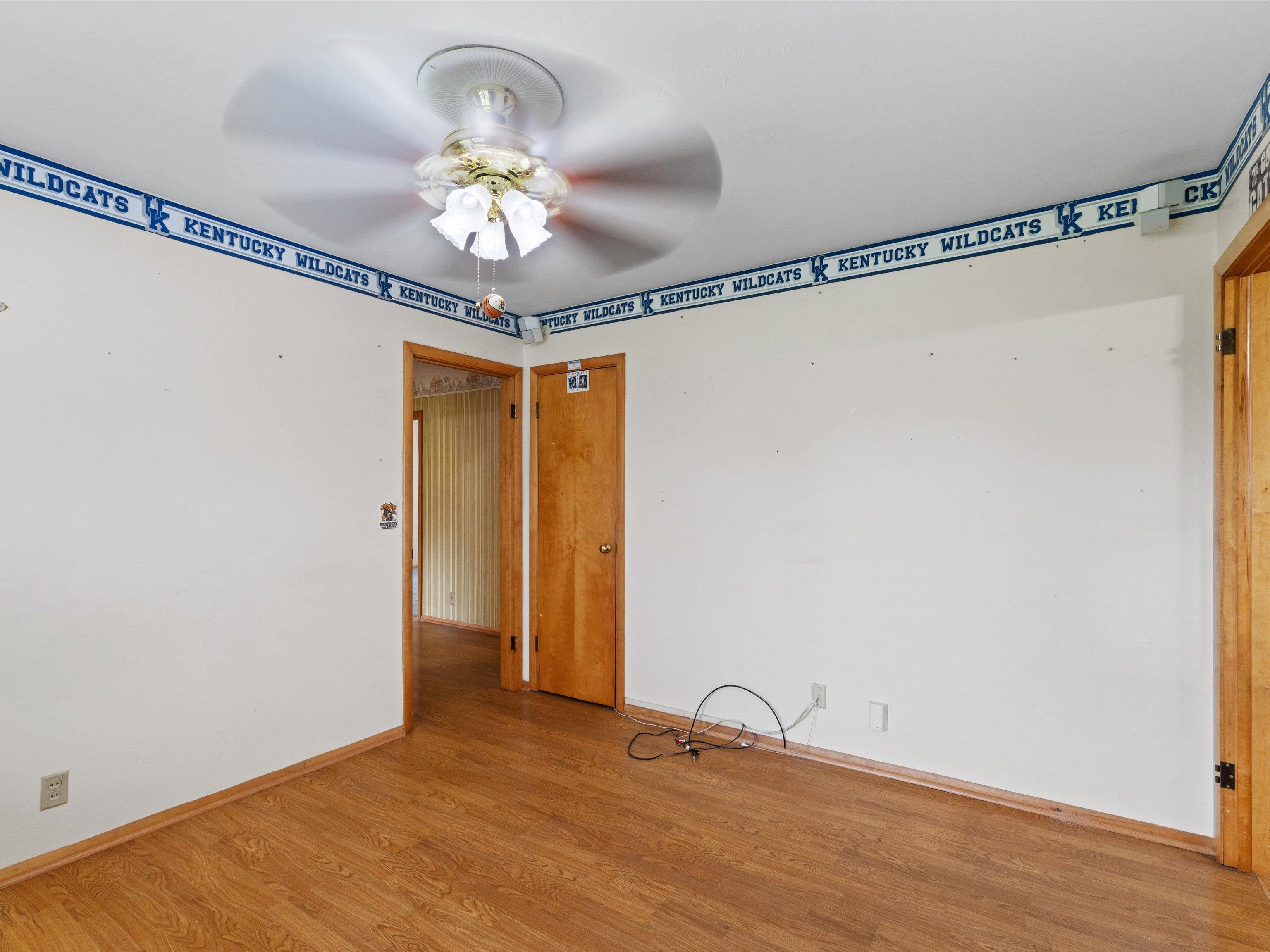 1010 White Avenue, Hartford, Kentucky 42347-1625, 3 Bedrooms Bedrooms, ,2 BathroomsBathrooms,Single Family Residence,For Sale,White Avenue,94073