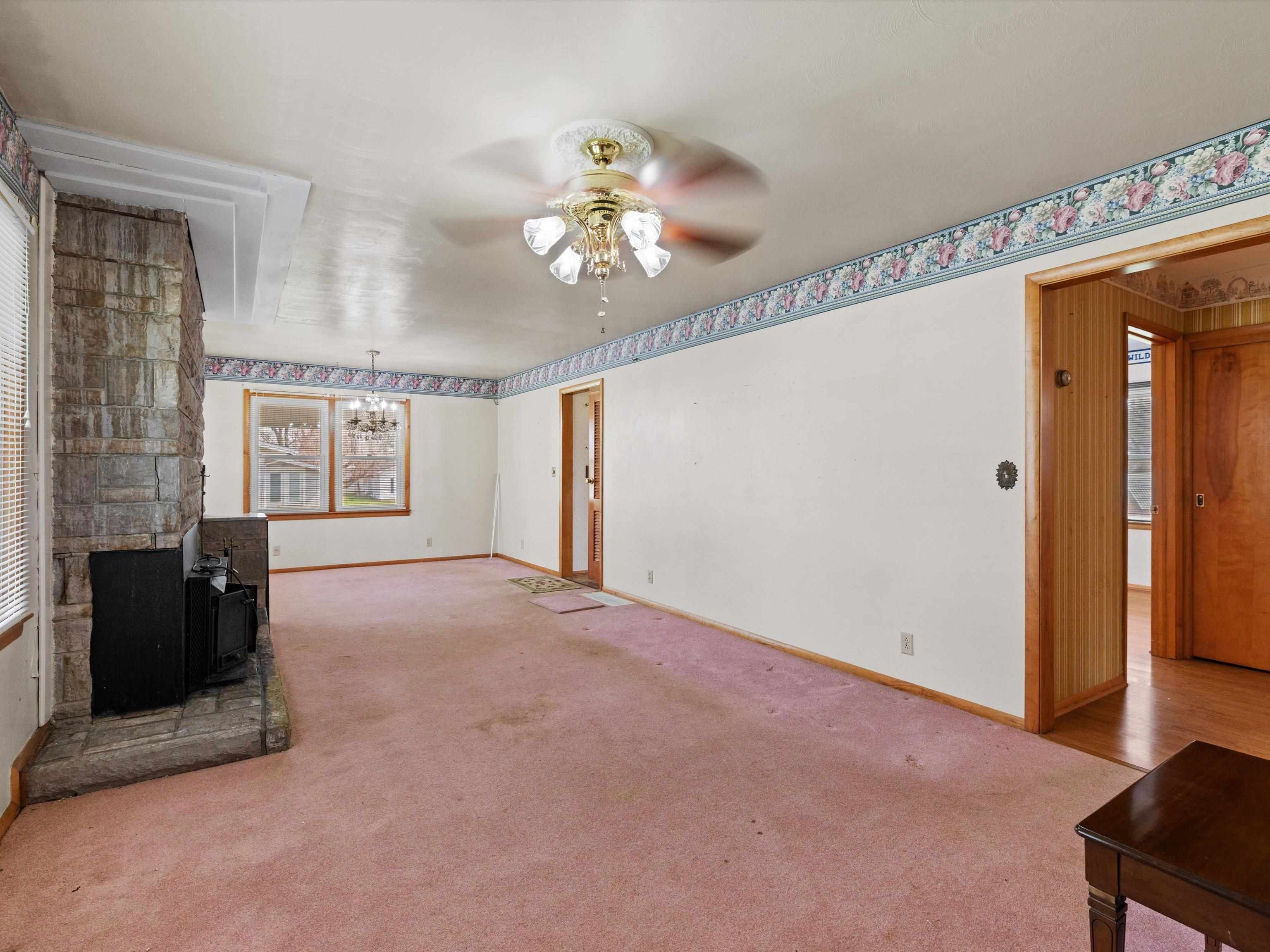 1010 White Avenue, Hartford, Kentucky 42347-1625, 3 Bedrooms Bedrooms, ,2 BathroomsBathrooms,Single Family Residence,For Sale,White Avenue,94073