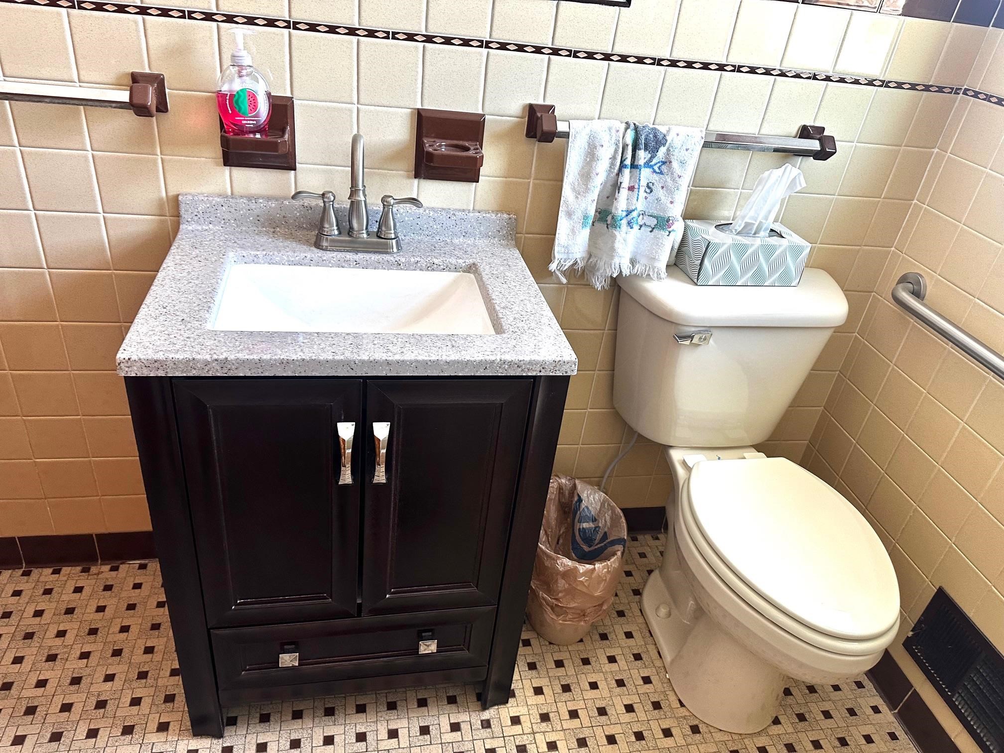 2628 St Ann St, Owensboro, Kentucky 42303, 4 Bedrooms Bedrooms, ,2 BathroomsBathrooms,Single Family Residence,For Sale,St Ann St,94075