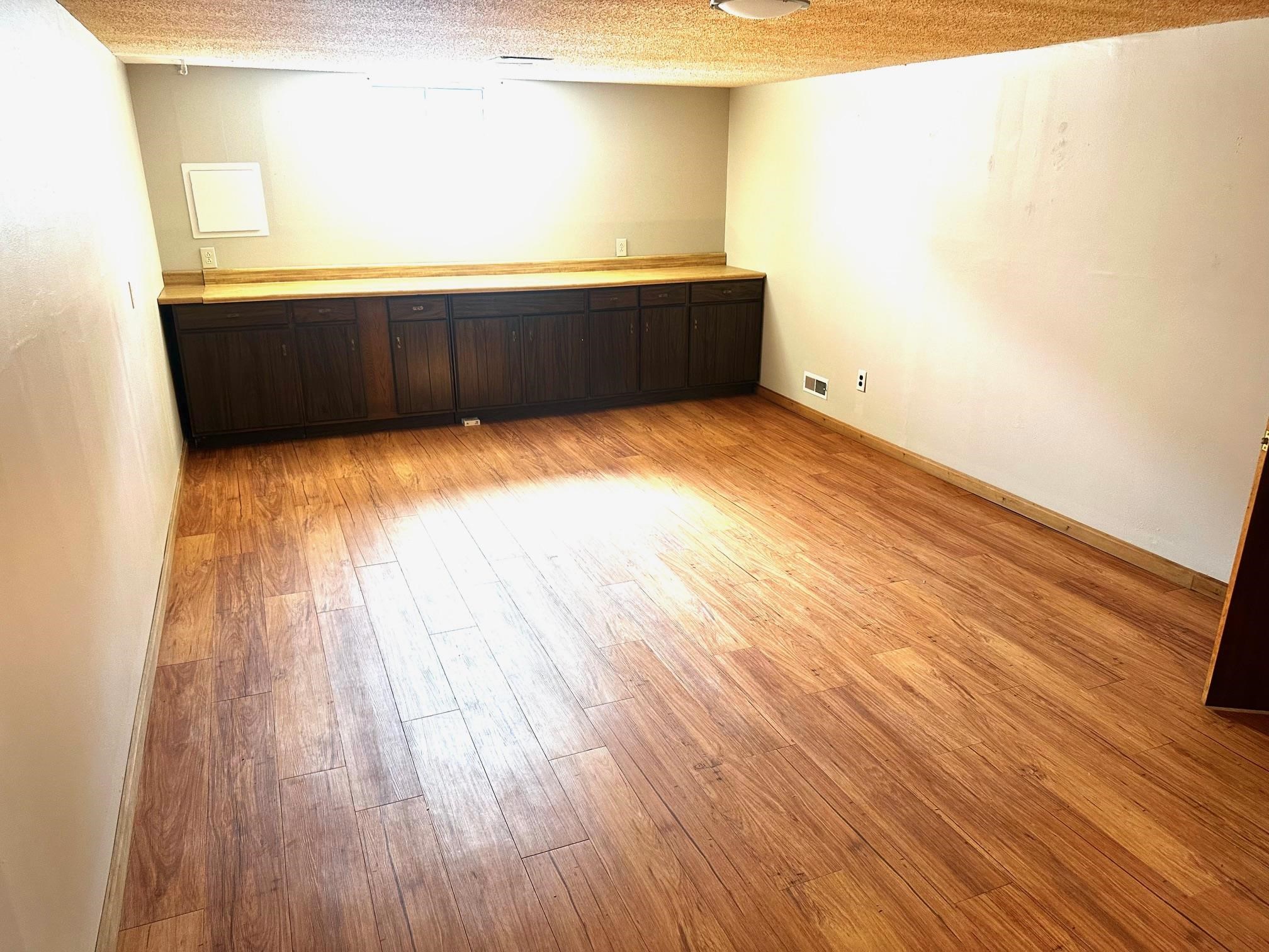 2628 St Ann St, Owensboro, Kentucky 42303, 4 Bedrooms Bedrooms, ,2 BathroomsBathrooms,Single Family Residence,For Sale,St Ann St,94075