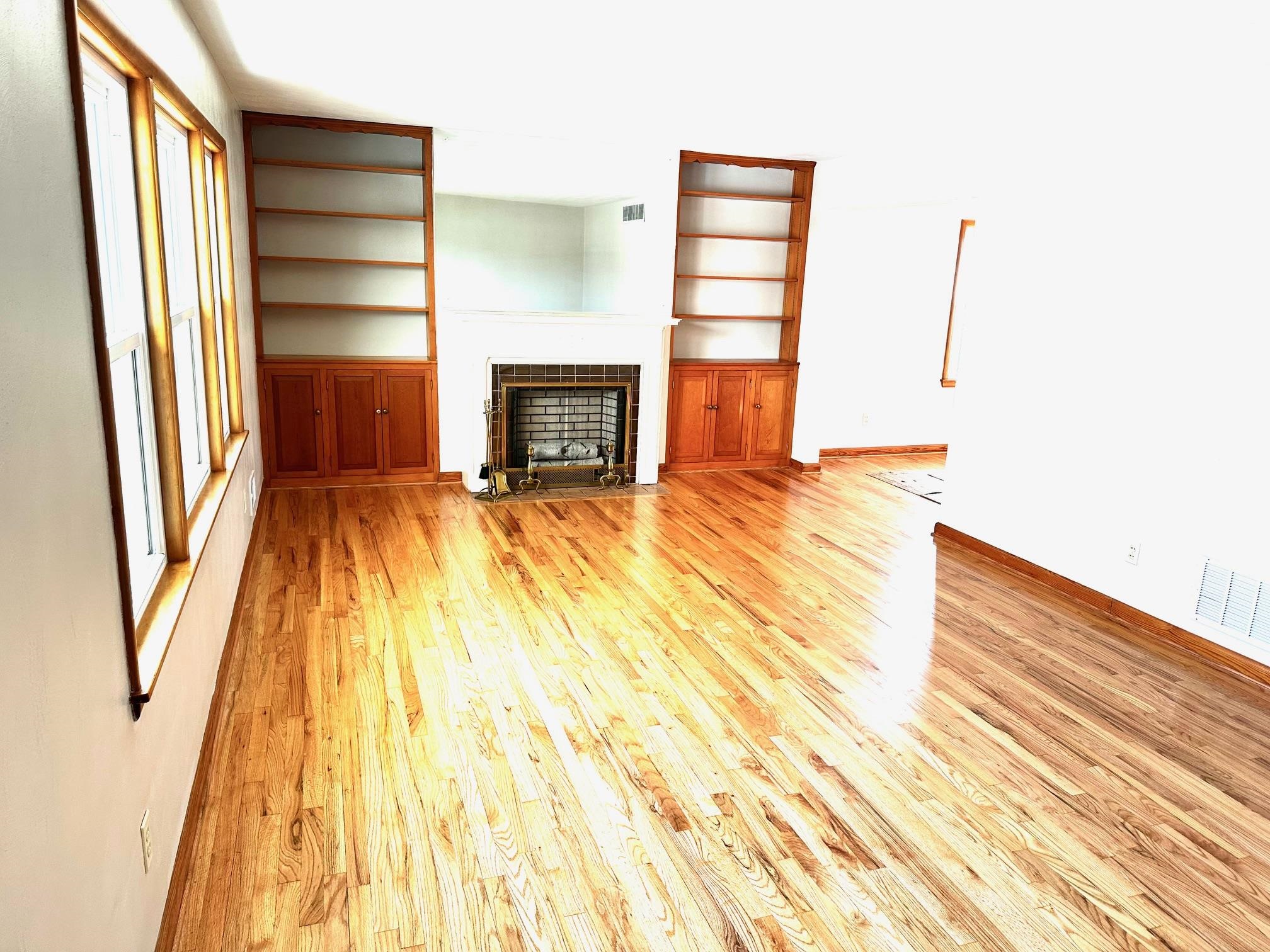 2628 St Ann St, Owensboro, Kentucky 42303, 4 Bedrooms Bedrooms, ,2 BathroomsBathrooms,Single Family Residence,For Sale,St Ann St,94075