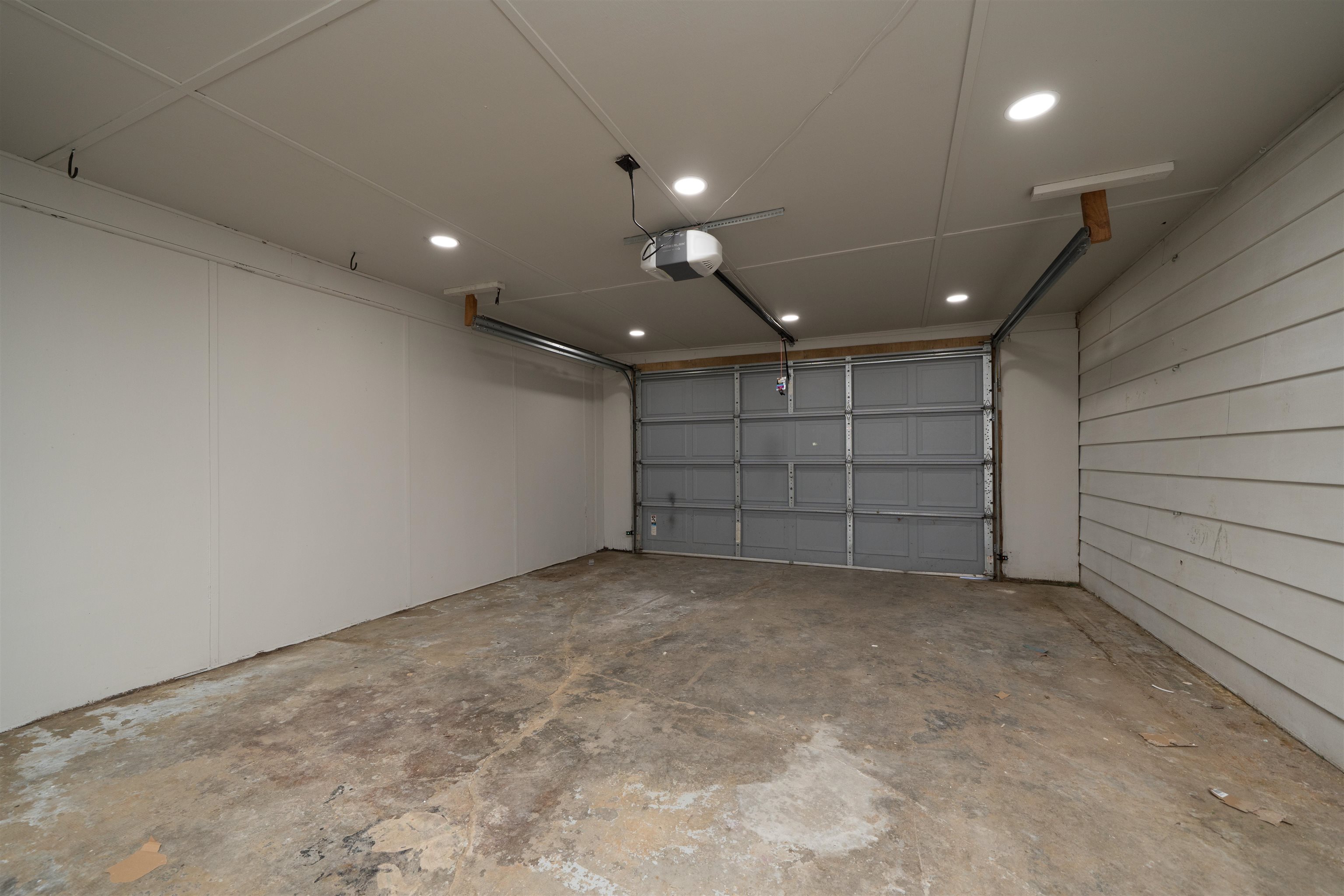 610 W 1st St, Calhoun, Kentucky 42327, 3 Bedrooms Bedrooms, ,1 BathroomBathrooms,Single Family Residence,For Sale,W 1st St,94076