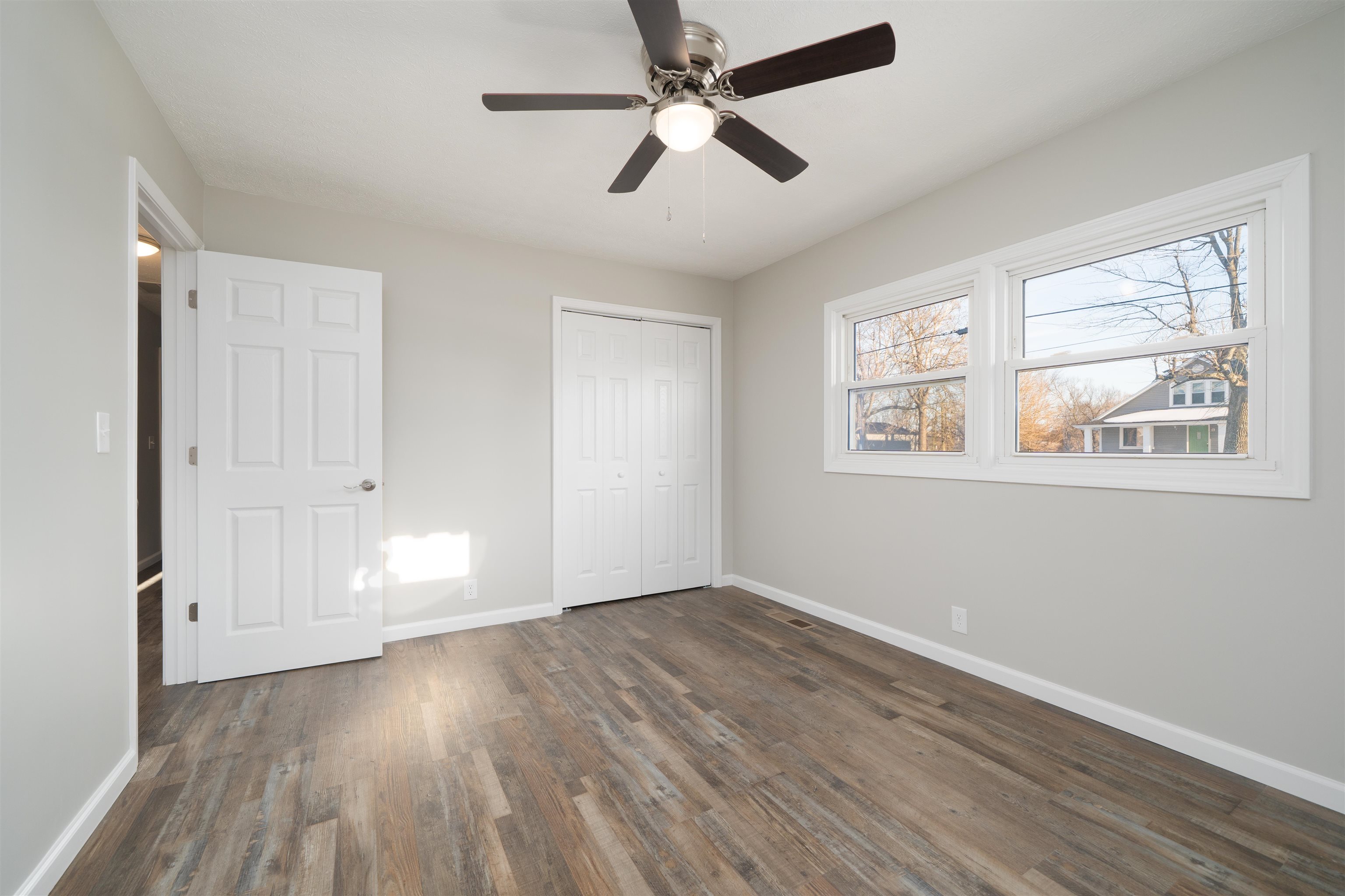 610 W 1st St, Calhoun, Kentucky 42327, 3 Bedrooms Bedrooms, ,1 BathroomBathrooms,Single Family Residence,For Sale,W 1st St,94076