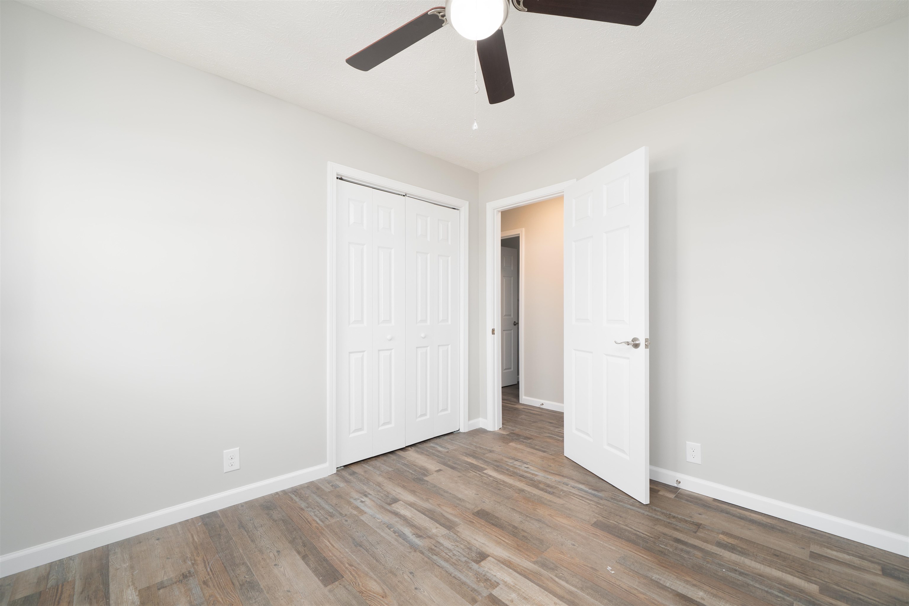 610 W 1st St, Calhoun, Kentucky 42327, 3 Bedrooms Bedrooms, ,1 BathroomBathrooms,Single Family Residence,For Sale,W 1st St,94076