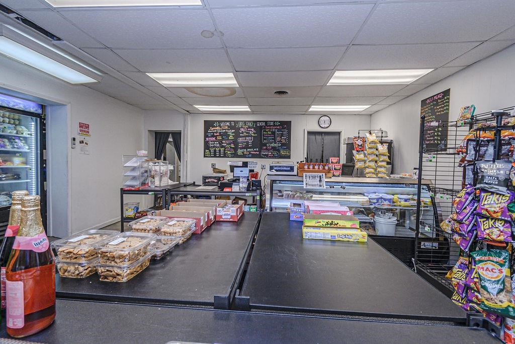 140 Main St., Calhoun, Kentucky 42327, ,Mixed Use,For Sale,Main St.,94083