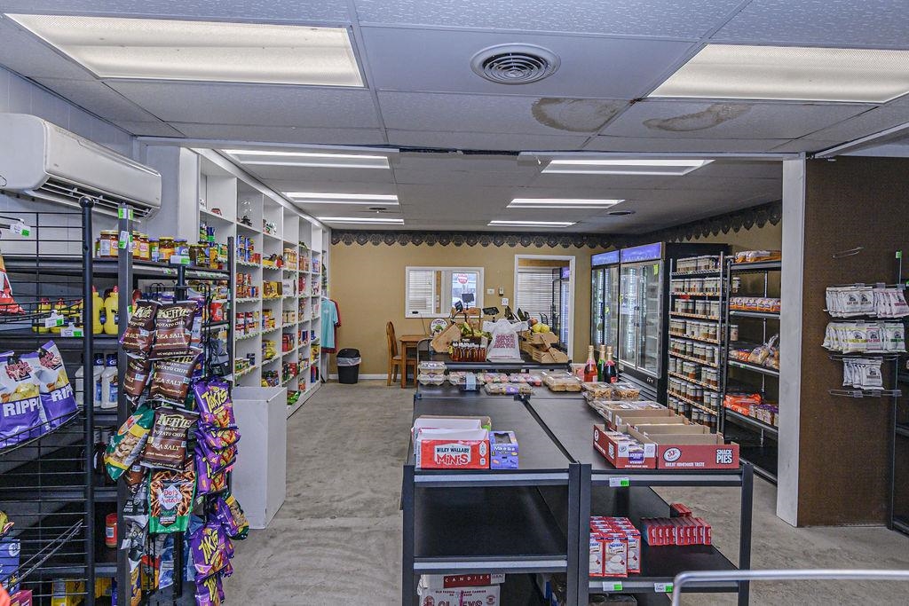 140 Main St., Calhoun, Kentucky 42327, ,Mixed Use,For Sale,Main St.,94083