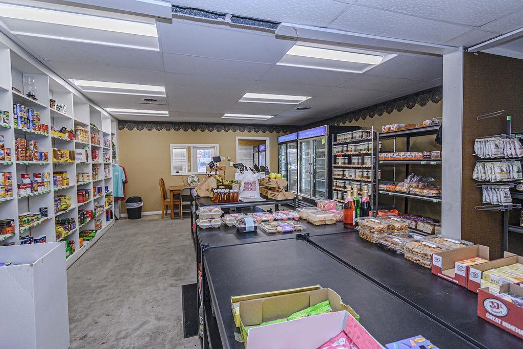 140 Main St., Calhoun, Kentucky 42327, ,Mixed Use,For Sale,Main St.,94083