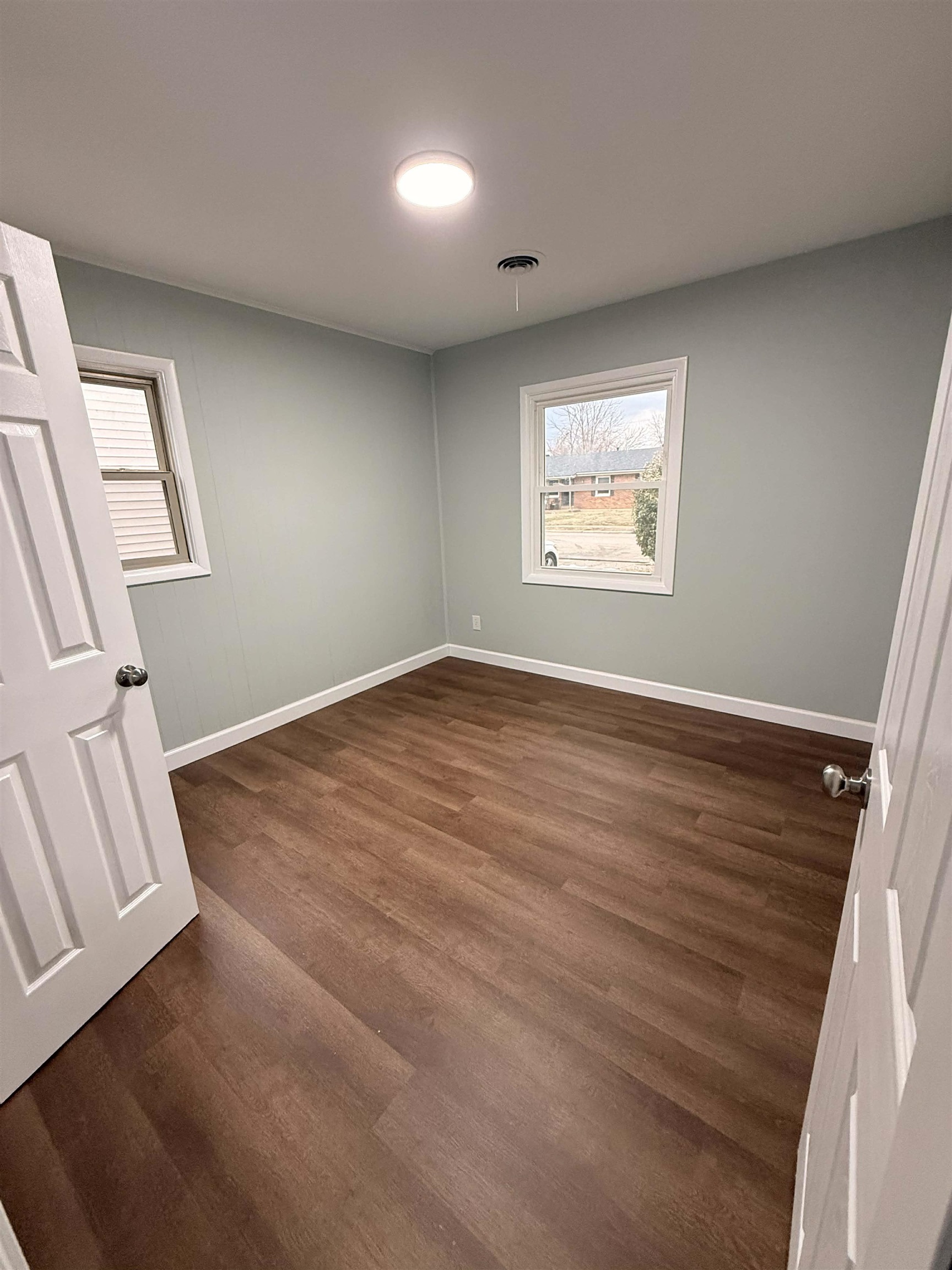 918 Marianna Drive, Owensboro, Kentucky 42301-1635, 3 Bedrooms Bedrooms, ,1 BathroomBathrooms,Single Family Residence,For Sale,Marianna Drive,94086