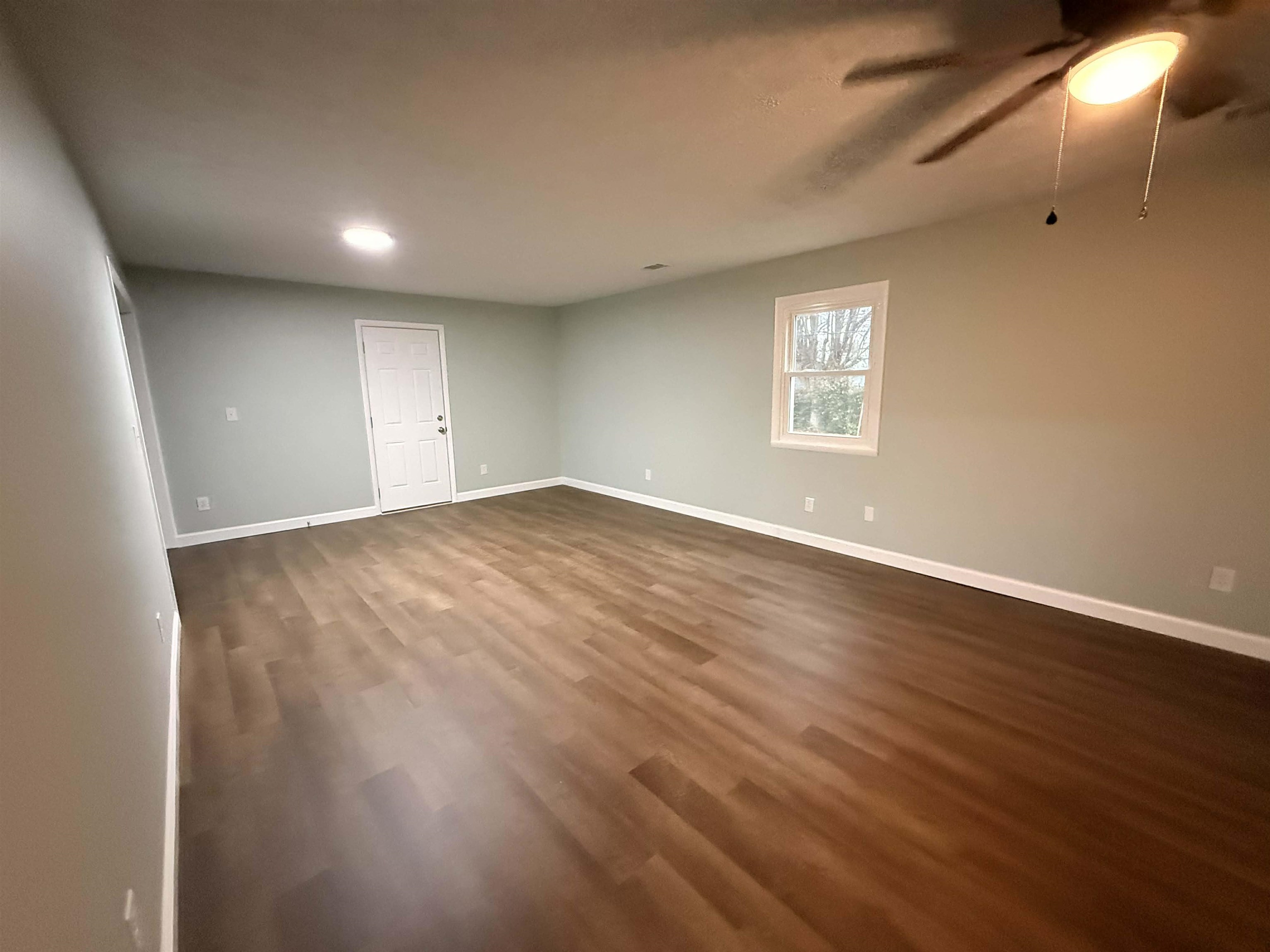 918 Marianna Drive, Owensboro, Kentucky 42301-1635, 3 Bedrooms Bedrooms, ,1 BathroomBathrooms,Single Family Residence,For Sale,Marianna Drive,94086