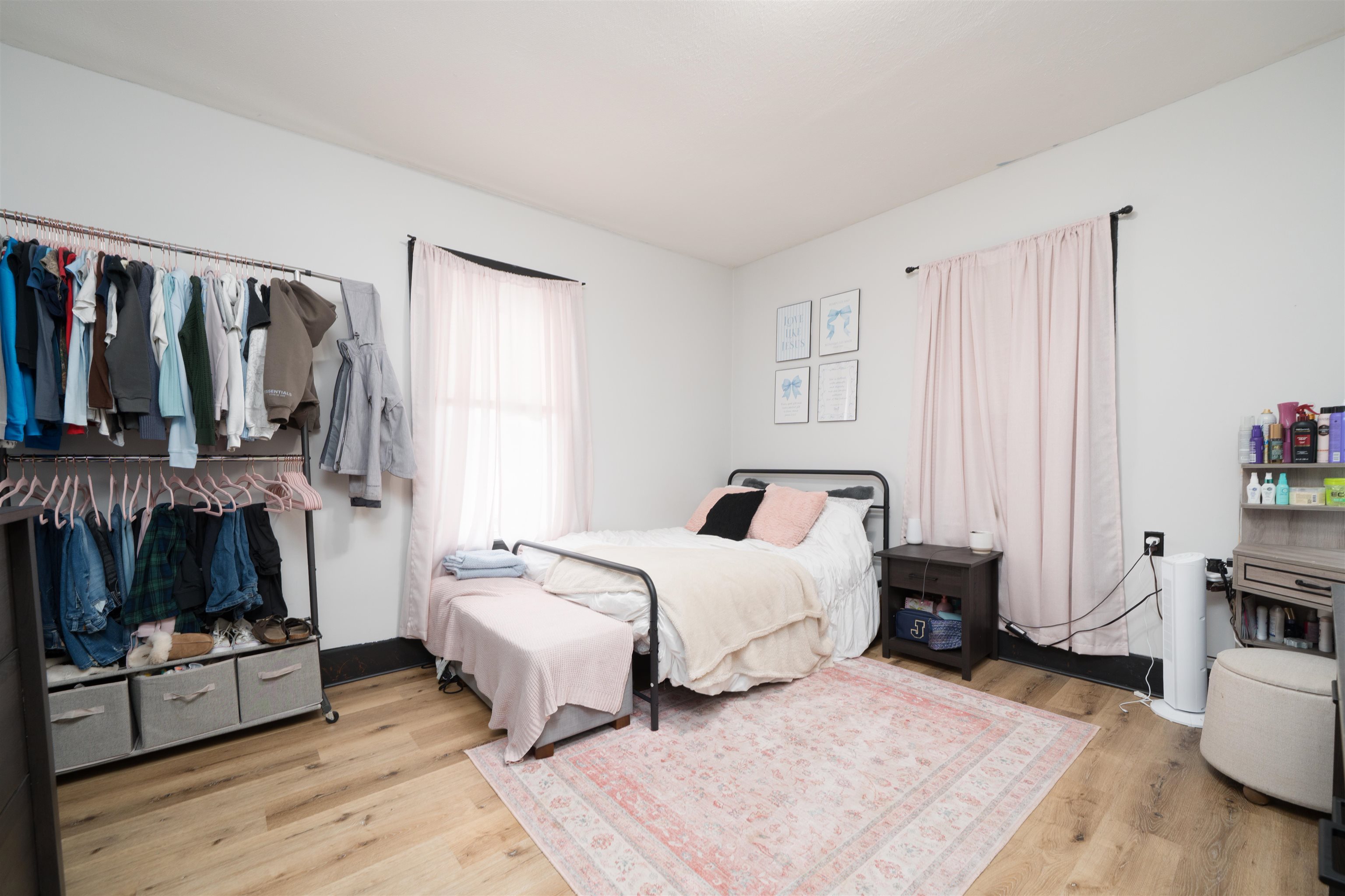 10469 Main Cross Street, Whitesville, Kentucky 42378, 2 Bedrooms Bedrooms, ,1 BathroomBathrooms,Single Family Residence,For Sale,Main Cross Street,94090