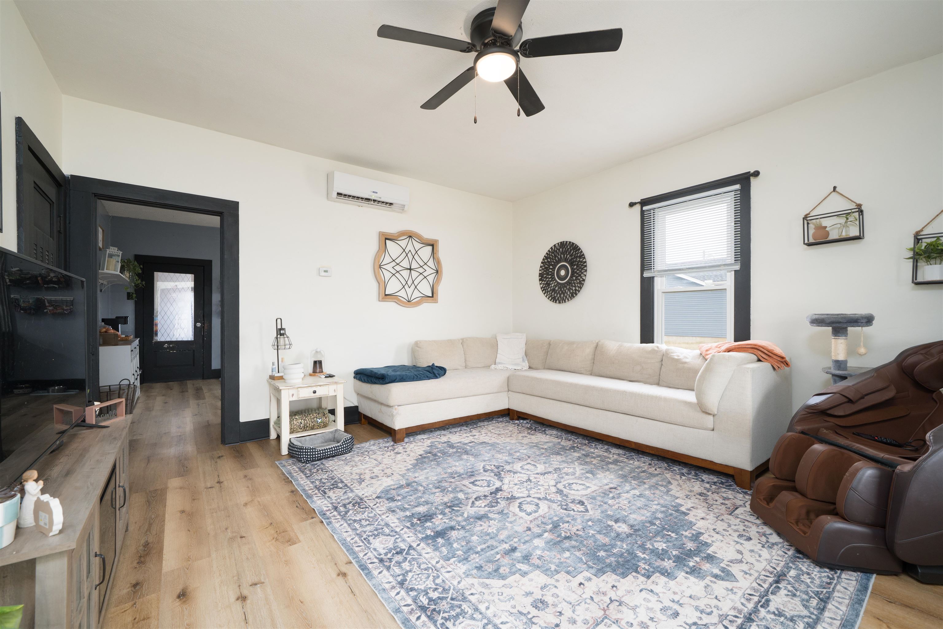 10469 Main Cross Street, Whitesville, Kentucky 42378, 2 Bedrooms Bedrooms, ,1 BathroomBathrooms,Single Family Residence,For Sale,Main Cross Street,94090