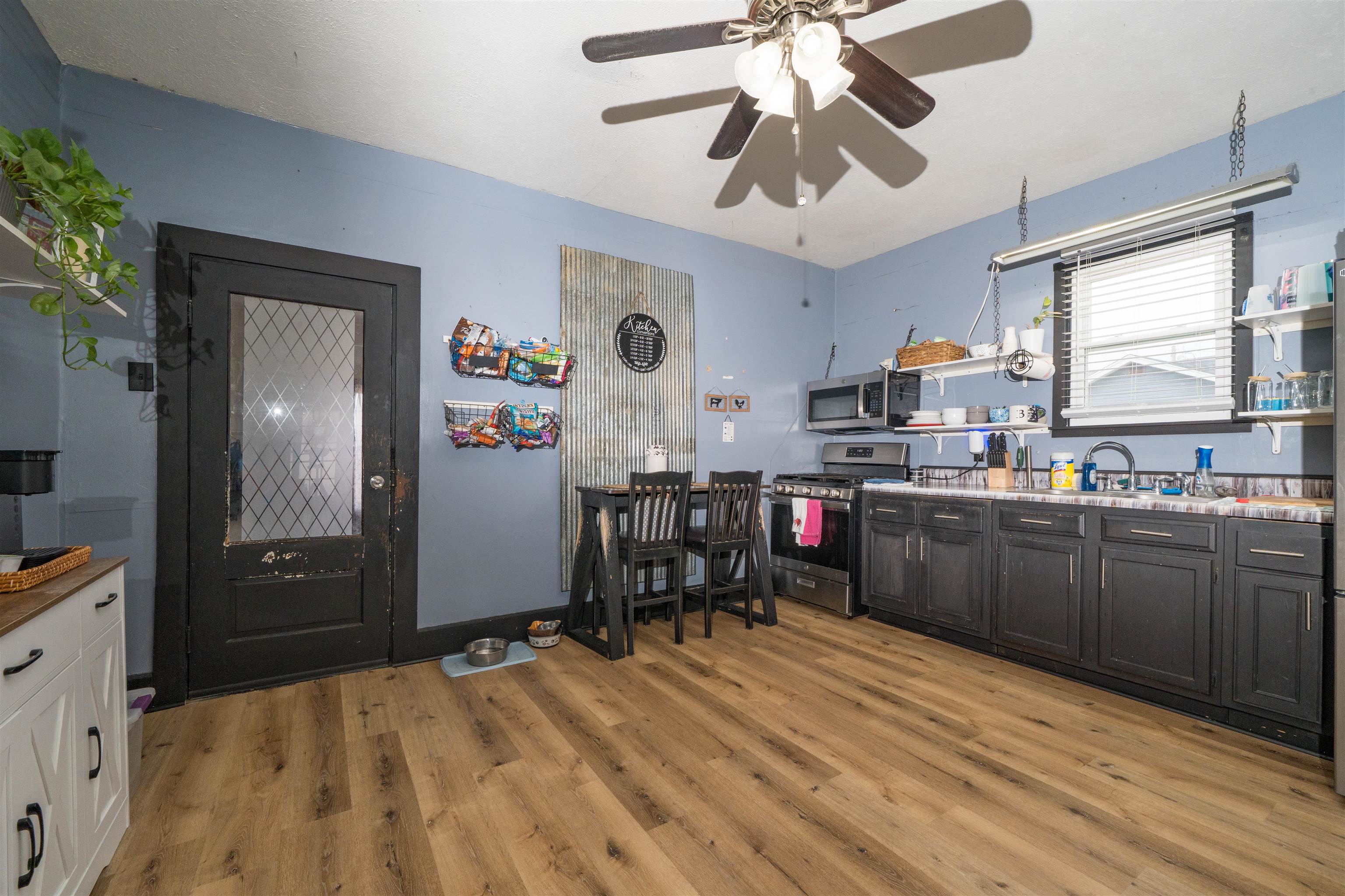 10469 Main Cross Street, Whitesville, Kentucky 42378, 2 Bedrooms Bedrooms, ,1 BathroomBathrooms,Single Family Residence,For Sale,Main Cross Street,94090