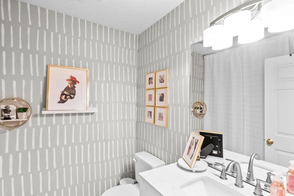 3106 Dade Cove, Owensboro, Kentucky 42303, 4 Bedrooms Bedrooms, ,2 BathroomsBathrooms,Single Family Residence,For Sale,Dade Cove,94094