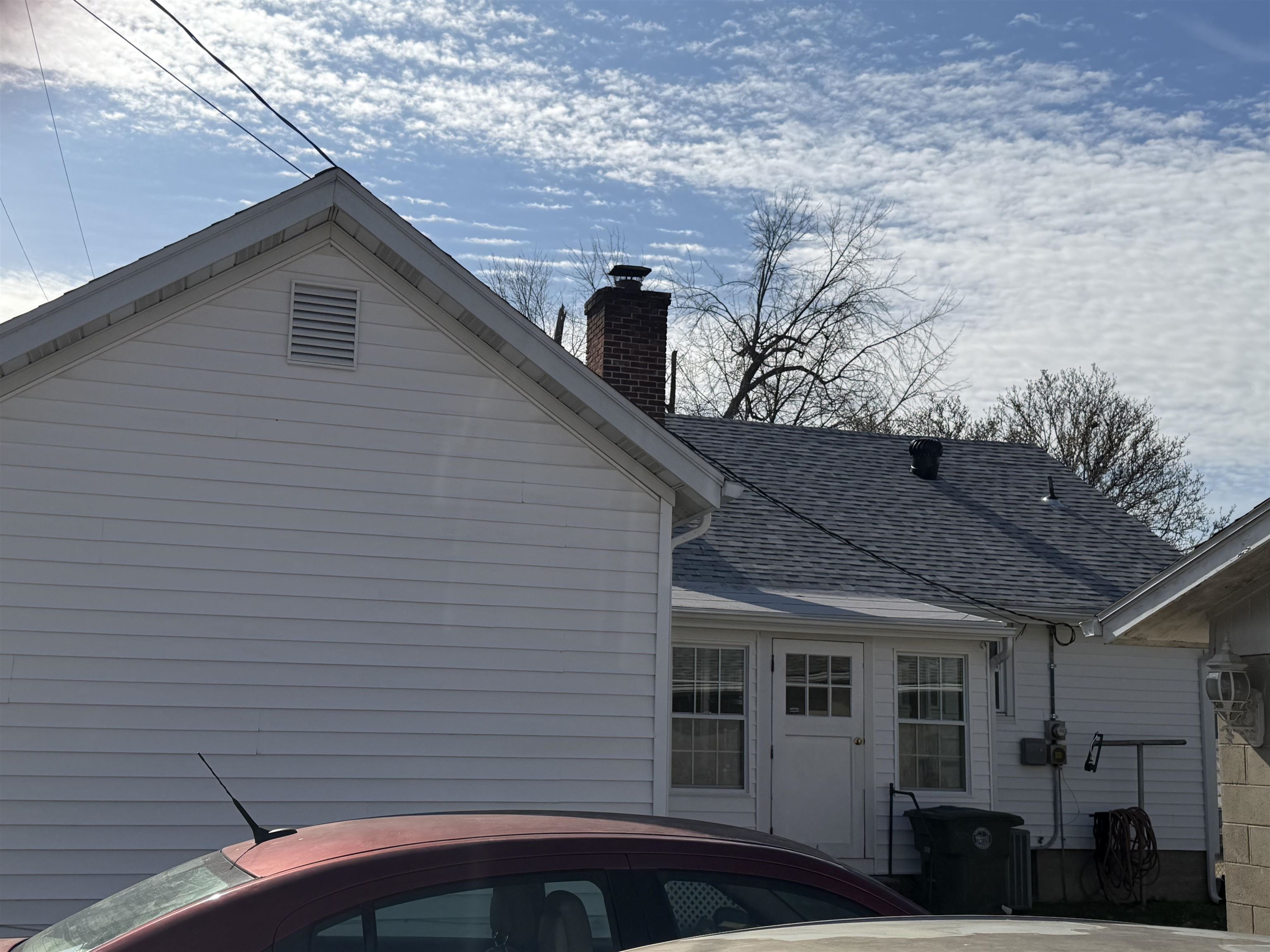 725 21st Street, Owensboro, Kentucky 42303, 3 Bedrooms Bedrooms, ,2 BathroomsBathrooms,Single Family Residence,For Sale,21st Street,94098