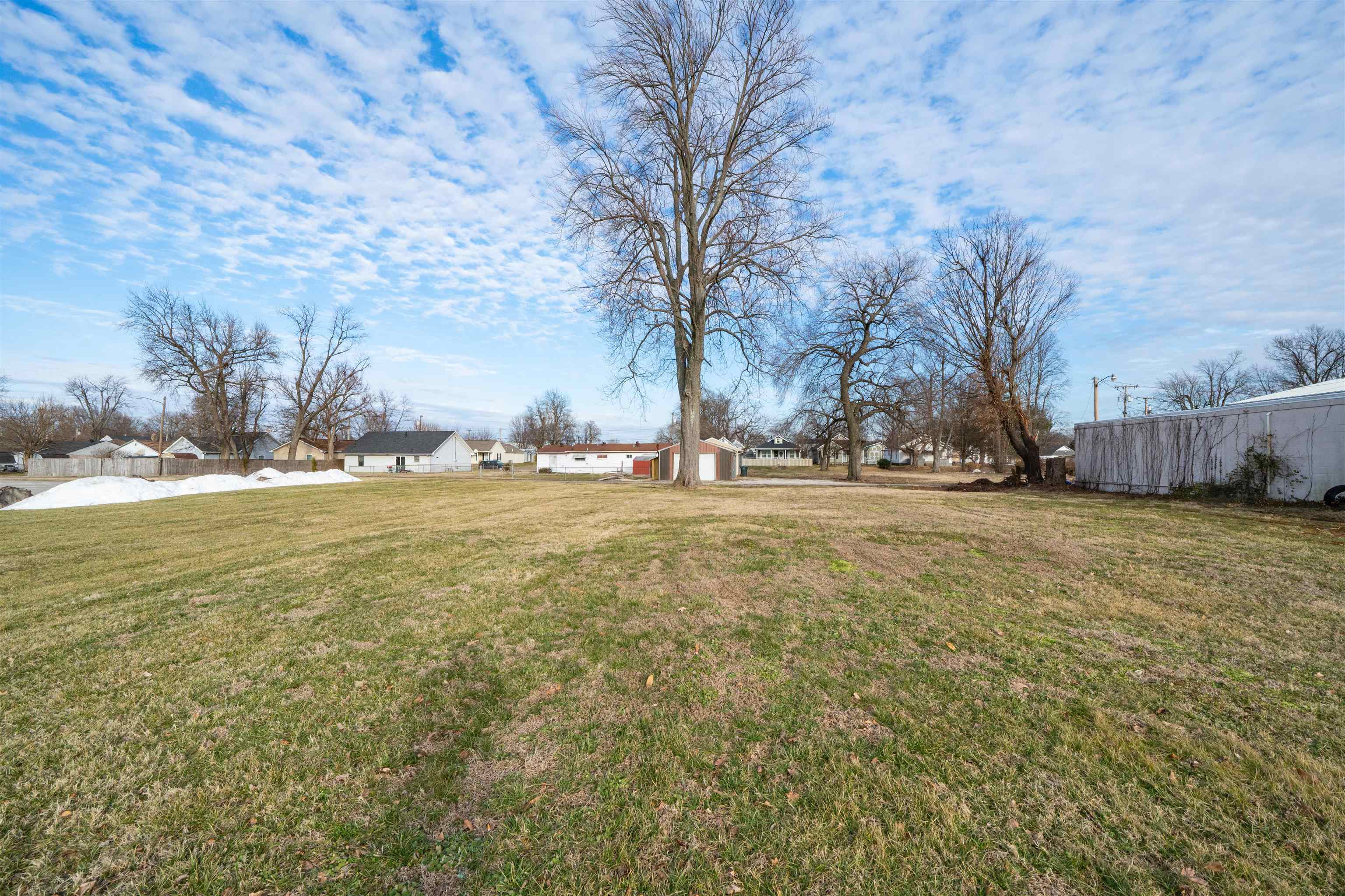 1025 Breckenridge St, Owensboro, Kentucky 42303, ,Land,For Sale,Breckenridge St,94099