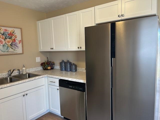 3615 Longfellow Drive, Owensboro, Kentucky 42303, 2 Bedrooms Bedrooms, ,2 BathroomsBathrooms,Single Family Residence,For Sale,Longfellow Drive,94107