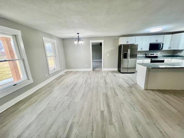 615 Dolph Carlton, Dawson Springs, Kentucky 42408, 3 Bedrooms Bedrooms, ,2 BathroomsBathrooms,Single Family Residence,For Sale,Dolph Carlton,94110