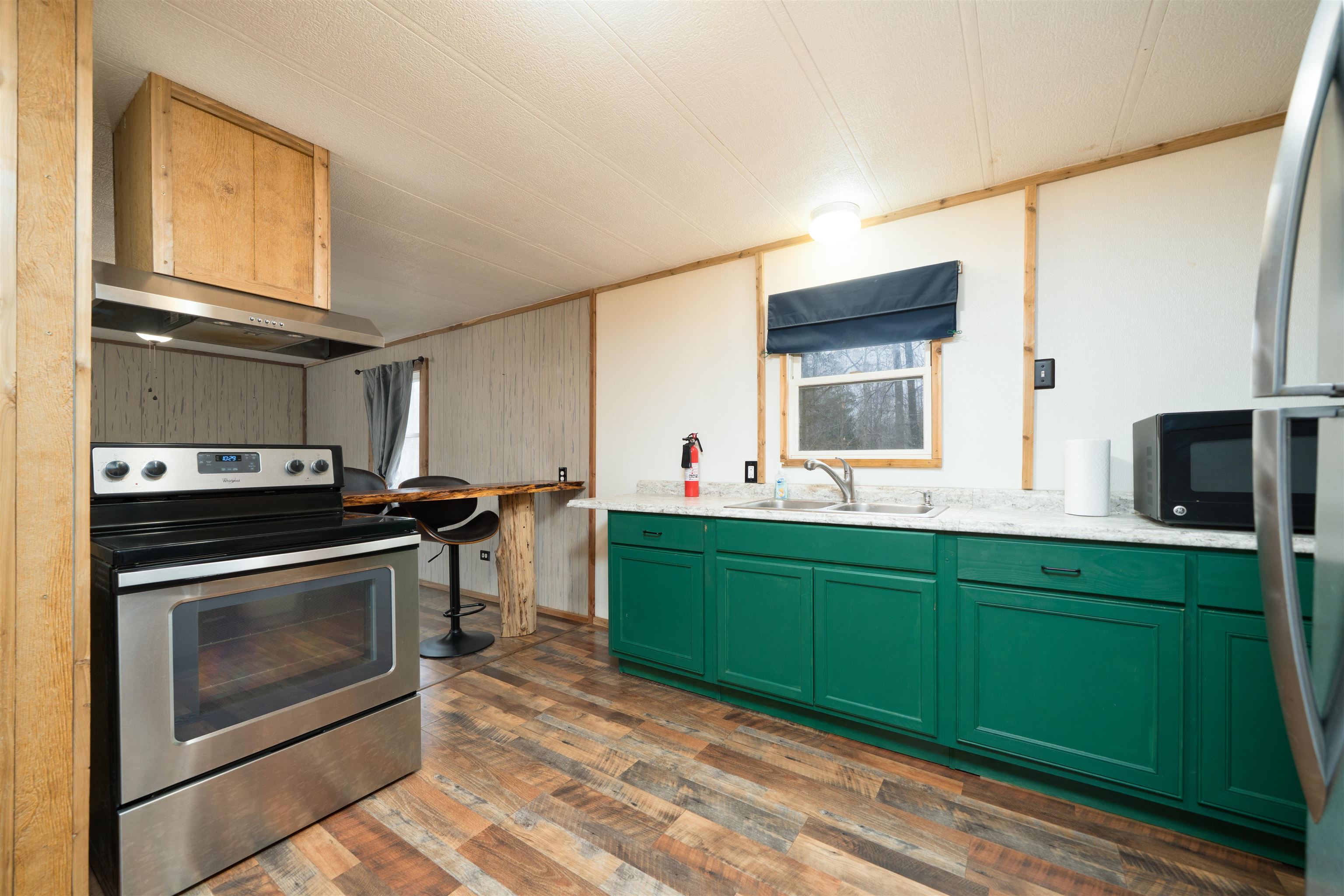 5722 Hwy 764, Whitesville, Kentucky 42378, 2 Bedrooms Bedrooms, ,1 BathroomBathrooms,Single Family Residence,For Sale,Hwy 764,94115