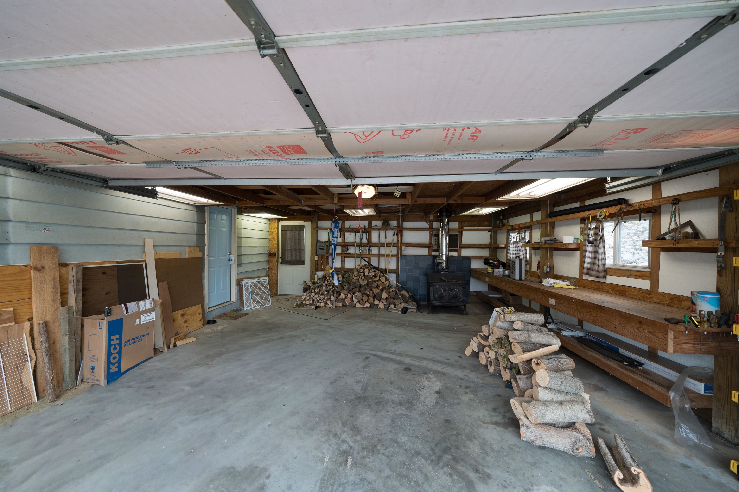 5722 Hwy 764, Whitesville, Kentucky 42378, 2 Bedrooms Bedrooms, ,1 BathroomBathrooms,Single Family Residence,For Sale,Hwy 764,94115