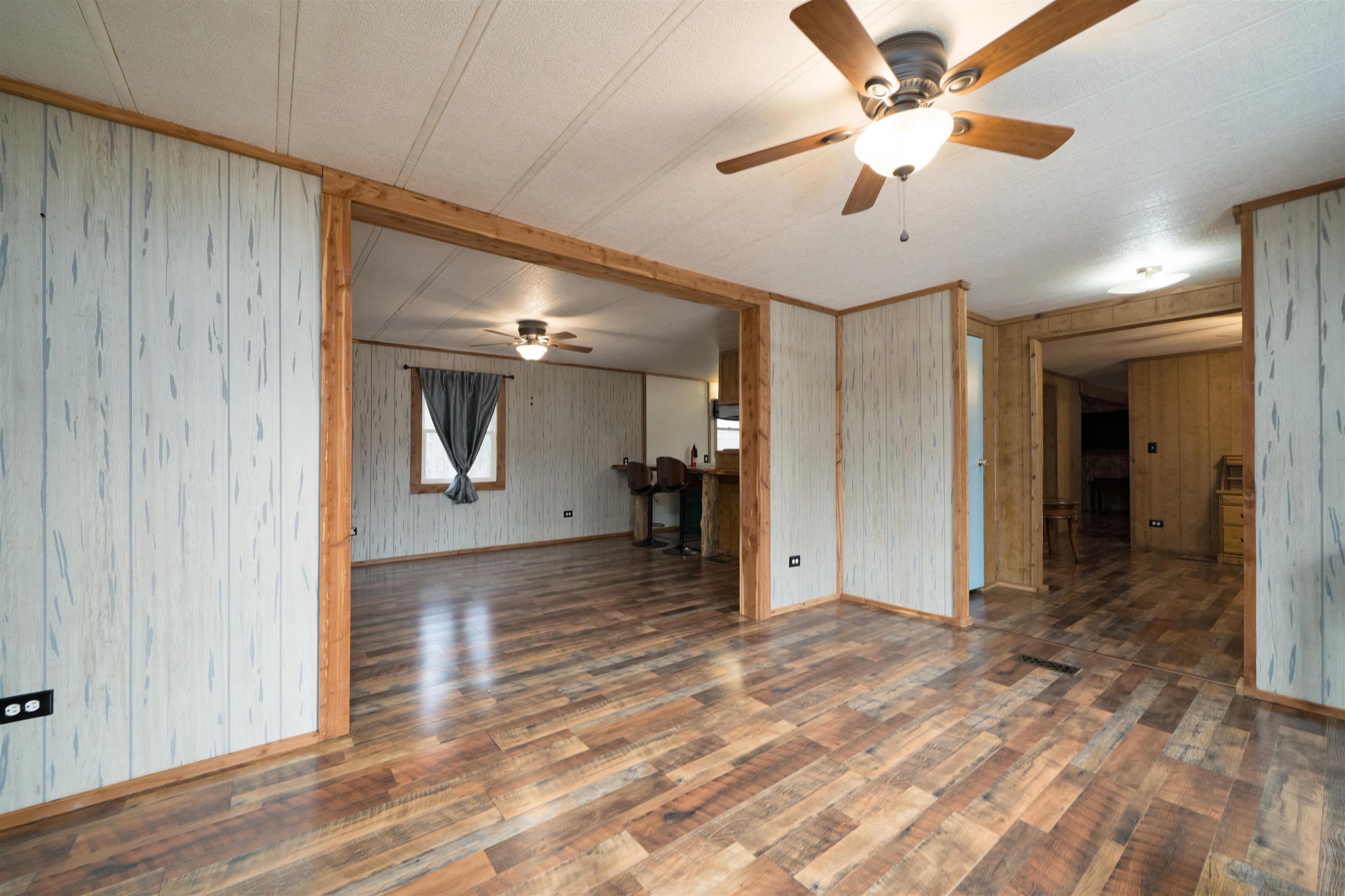 5722 Hwy 764, Whitesville, Kentucky 42378, 2 Bedrooms Bedrooms, ,1 BathroomBathrooms,Single Family Residence,For Sale,Hwy 764,94115