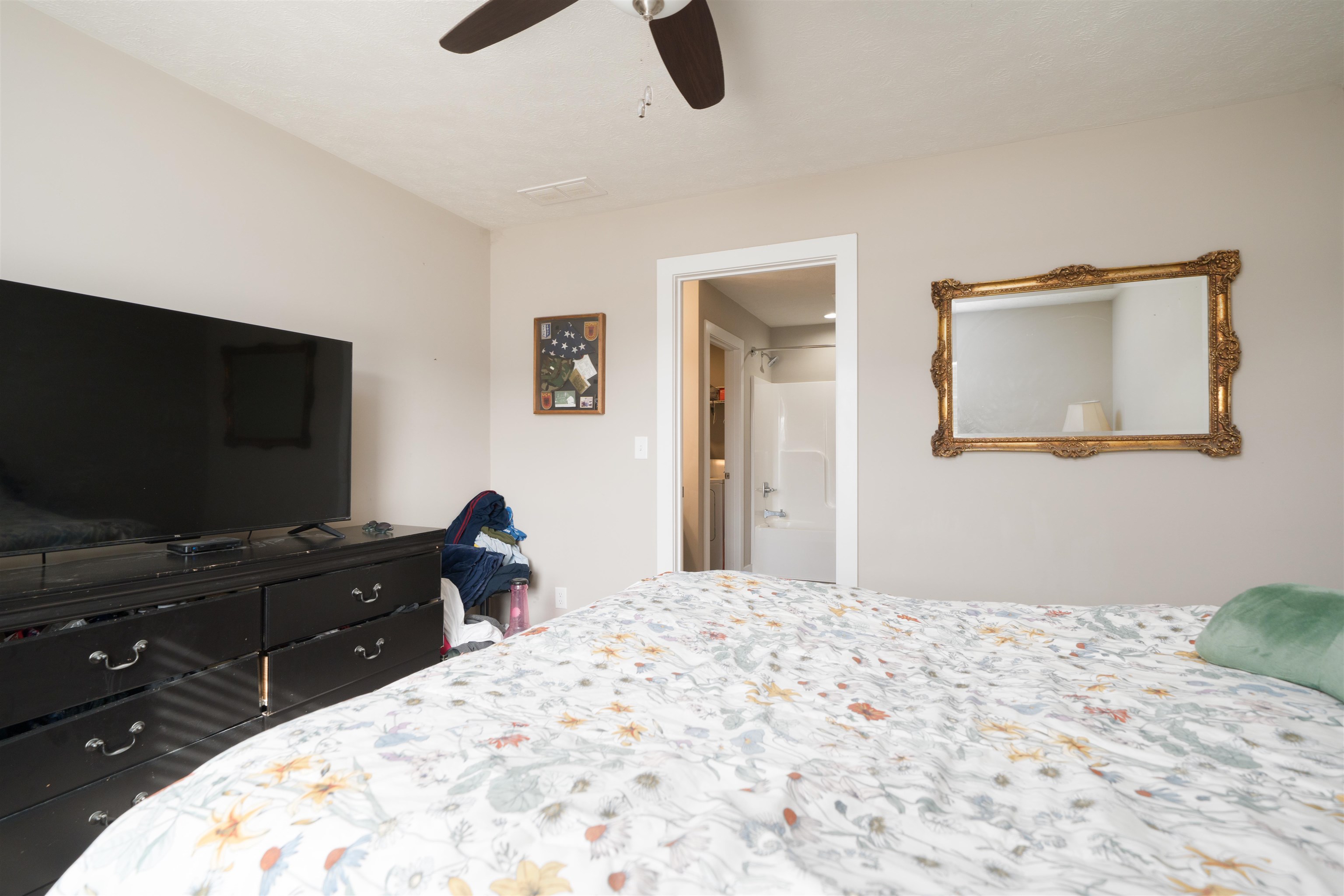 404 Bluegrass Drive, Lewisport, Kentucky 42351, 2 Bedrooms Bedrooms, ,2 BathroomsBathrooms,Single Family Residence,For Sale,Bluegrass Drive,94116