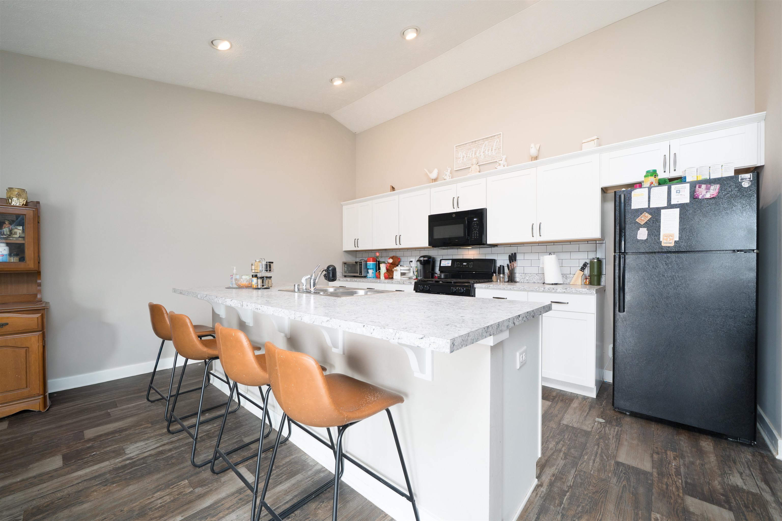 404 Bluegrass Drive, Lewisport, Kentucky 42351, 2 Bedrooms Bedrooms, ,2 BathroomsBathrooms,Single Family Residence,For Sale,Bluegrass Drive,94116