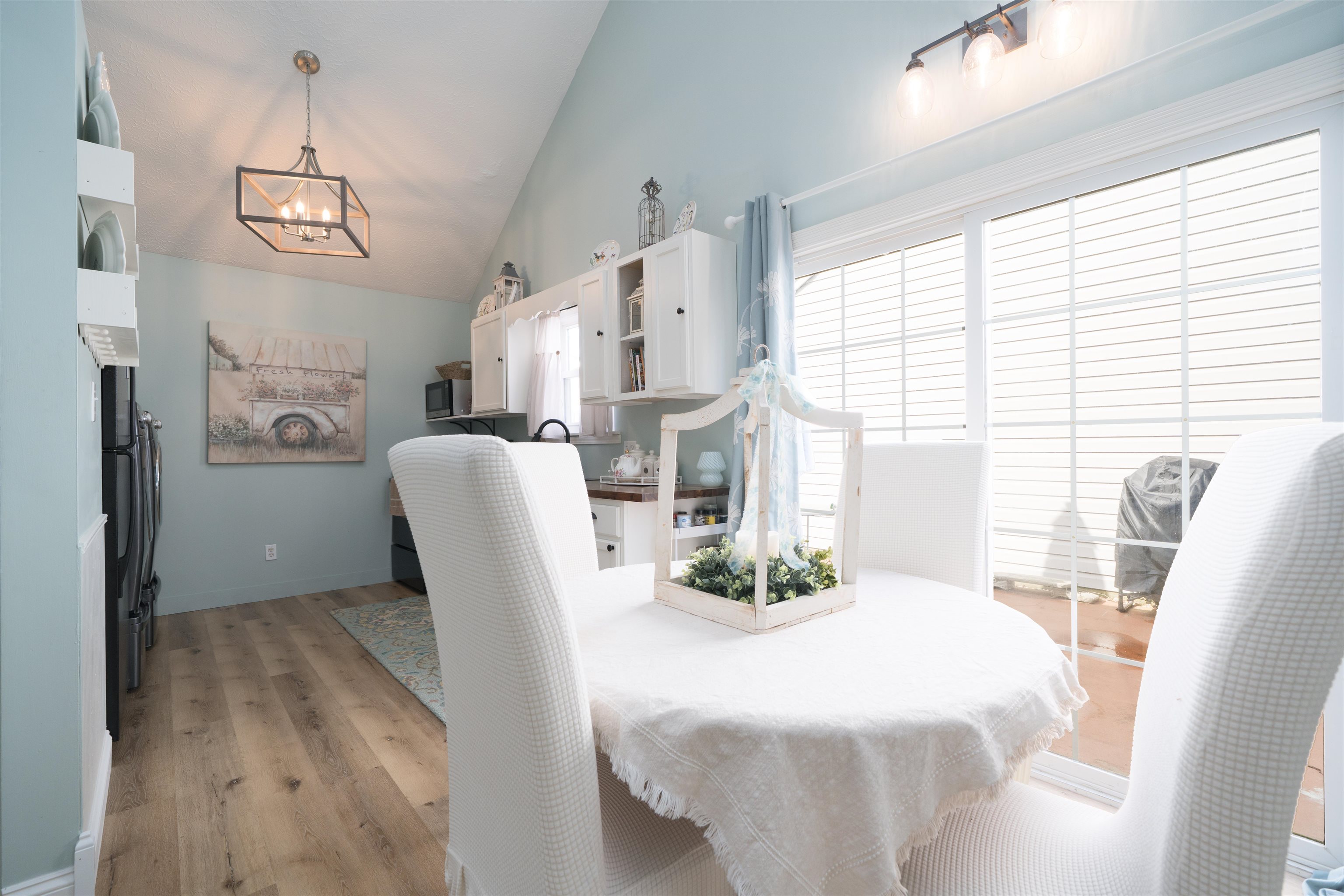 2422 Haviland Dr, Owensboro, Kentucky 42303-4024, 2 Bedrooms Bedrooms, ,2 BathroomsBathrooms,Single Family Residence,For Sale,Haviland Dr,94117