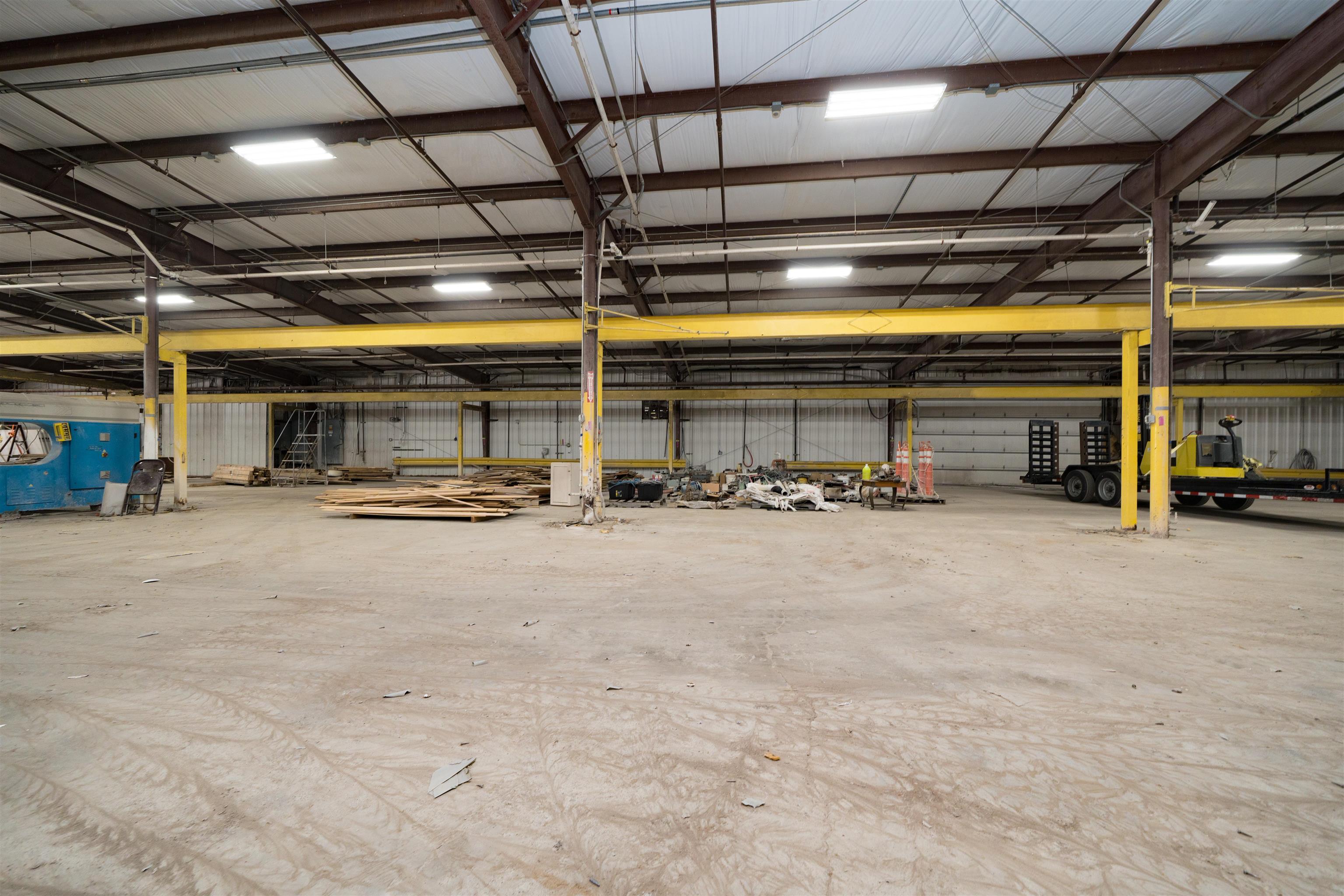 1620 West 7th Street, Owensboro, Kentucky 42301, ,Industrial,For Sale,West 7th Street,94126