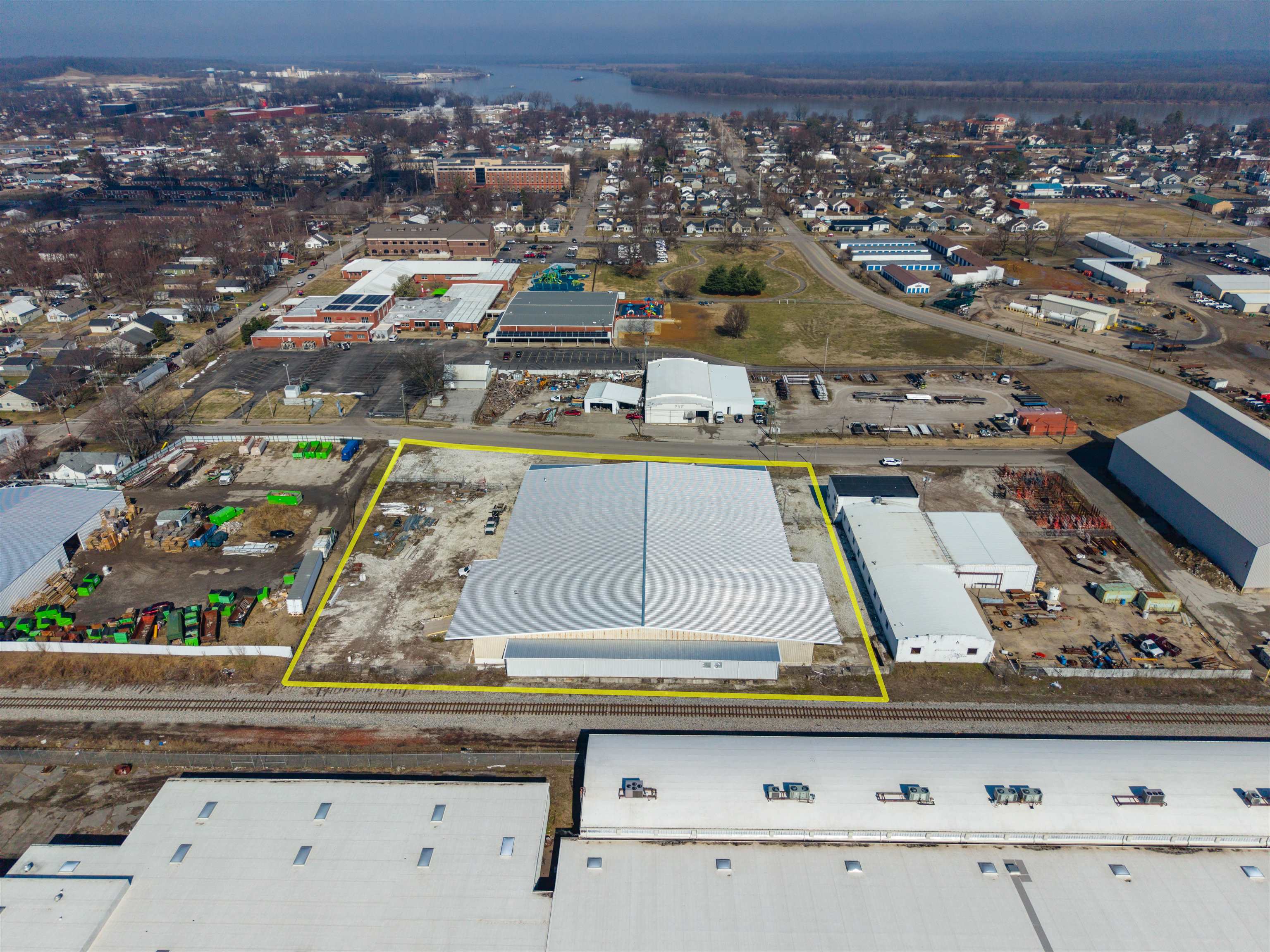 1620 West 7th Street, Owensboro, Kentucky 42301, ,Industrial,For Sale,West 7th Street,94126