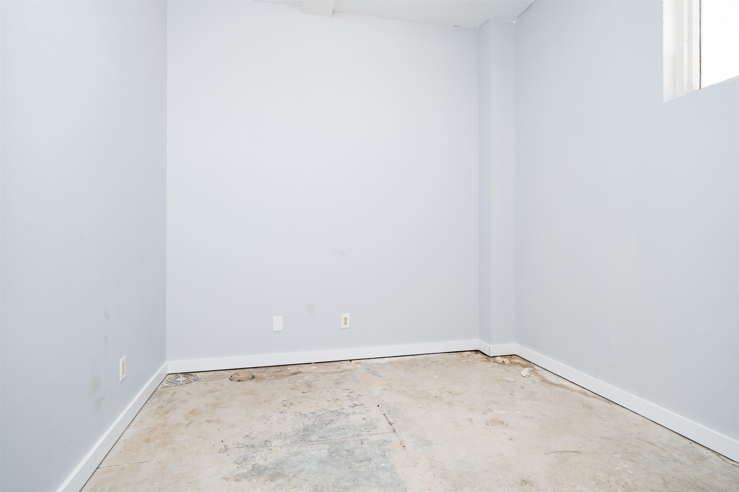 1602 West 7th Street, Owensboro, Kentucky 42301, ,Office,For Sale,West 7th Street,94129