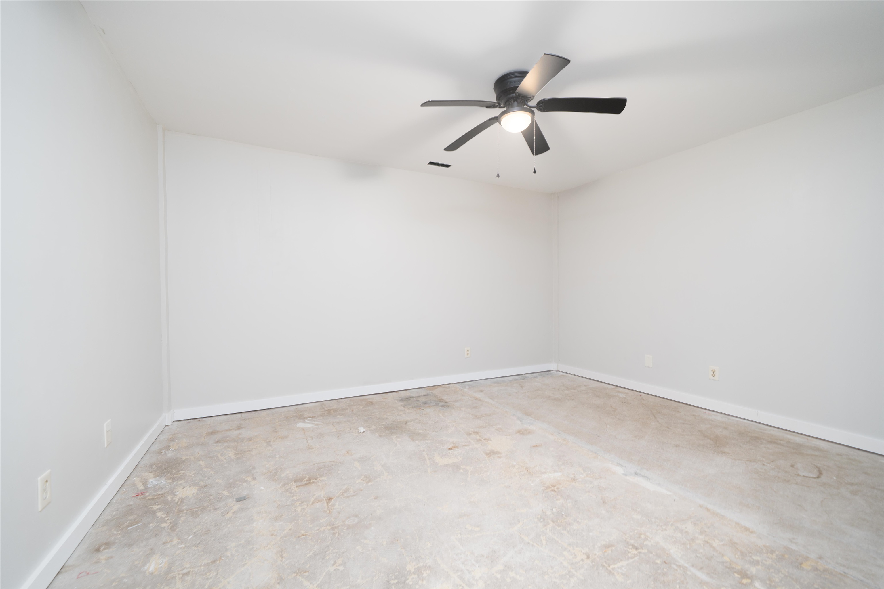 1602 West 7th Street, Owensboro, Kentucky 42301, ,Office,For Sale,West 7th Street,94129