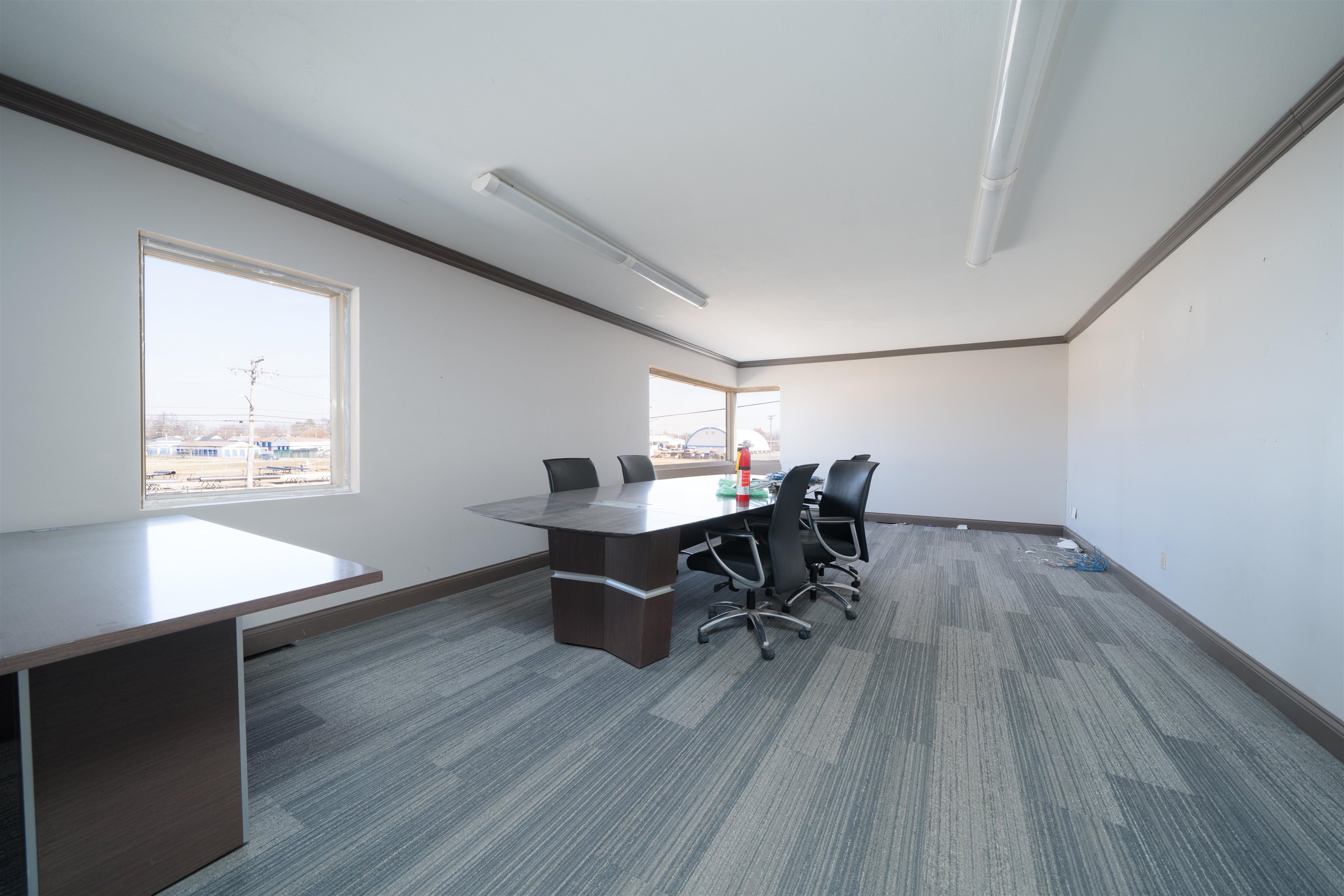 1602 West 7th Street, Owensboro, Kentucky 42301, ,Office,For Sale,West 7th Street,94129