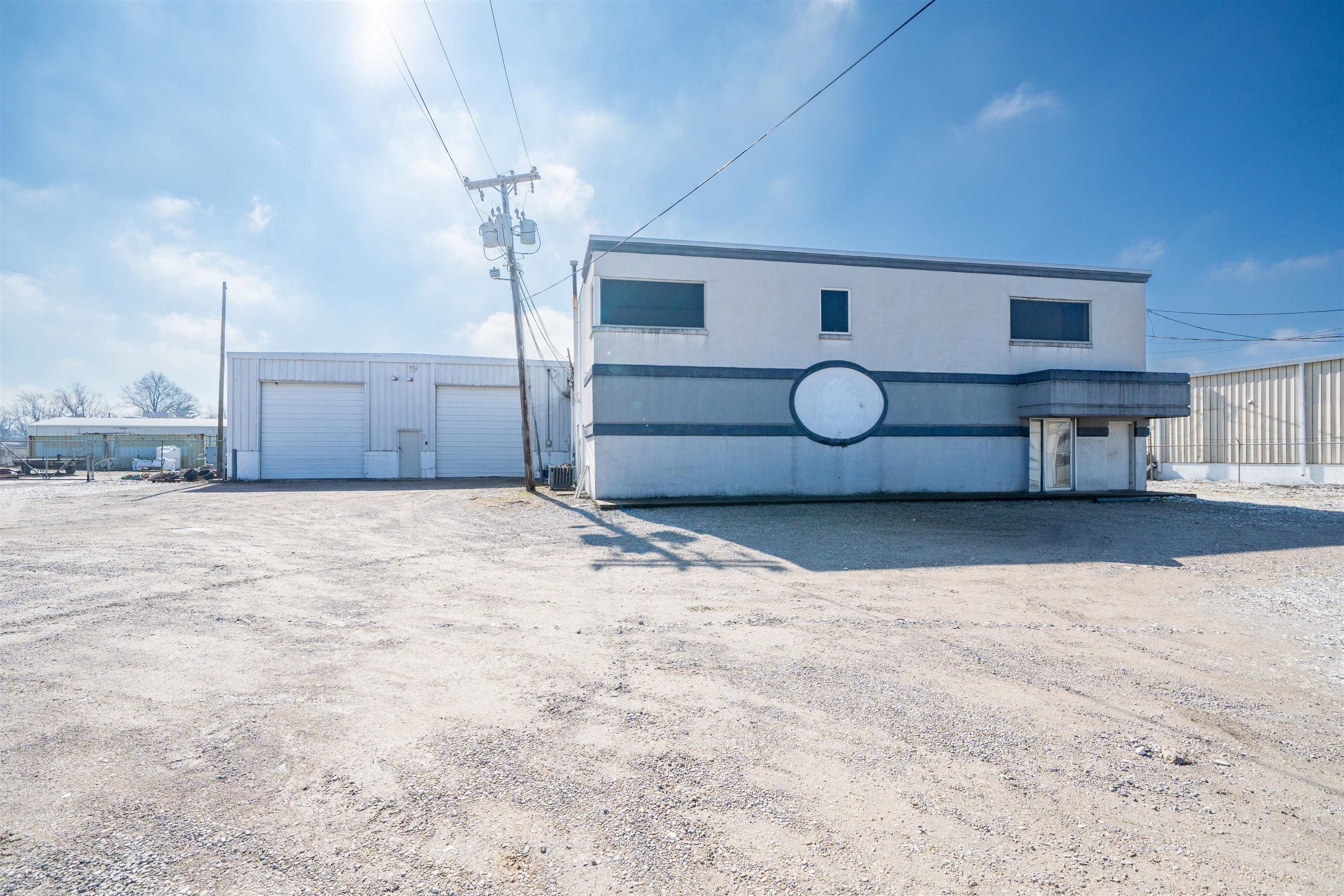 1602 West 7th Street, Owensboro, Kentucky 42301, ,Office,For Sale,West 7th Street,94130