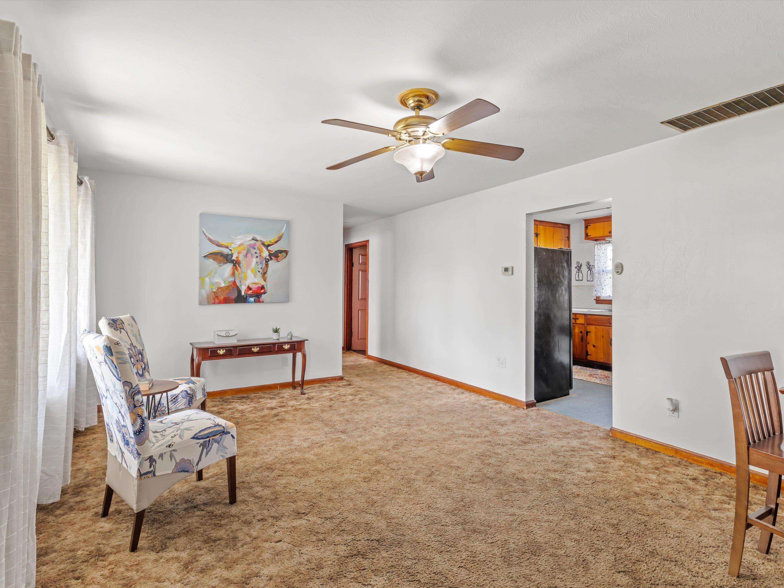 3423 Daviess St, Owensboro, Kentucky 42303, 3 Bedrooms Bedrooms, ,1 BathroomBathrooms,Single Family Residence,For Sale,Daviess St,94143