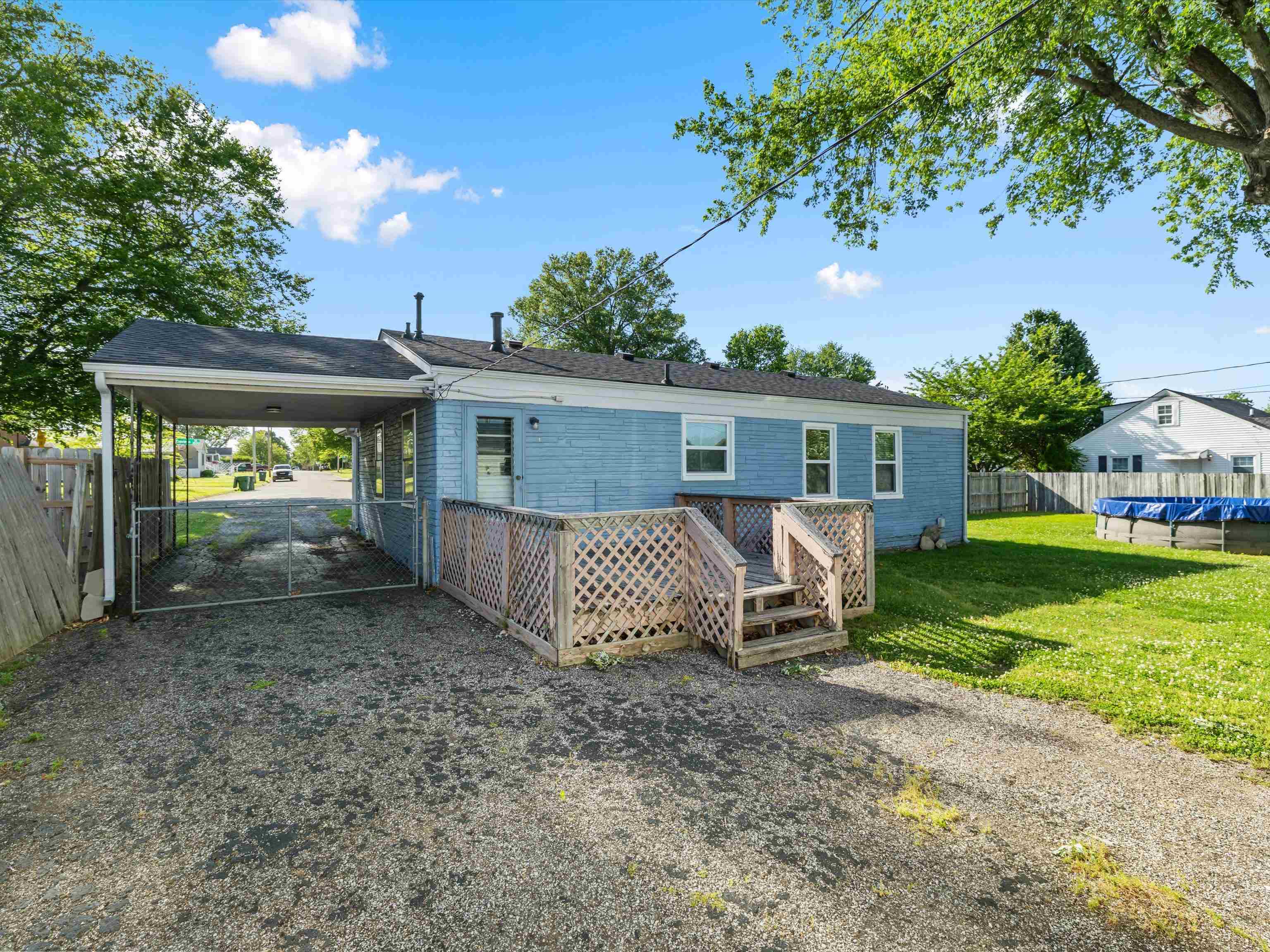 3423 Daviess St, Owensboro, Kentucky 42303, 3 Bedrooms Bedrooms, ,1 BathroomBathrooms,Single Family Residence,For Sale,Daviess St,94143